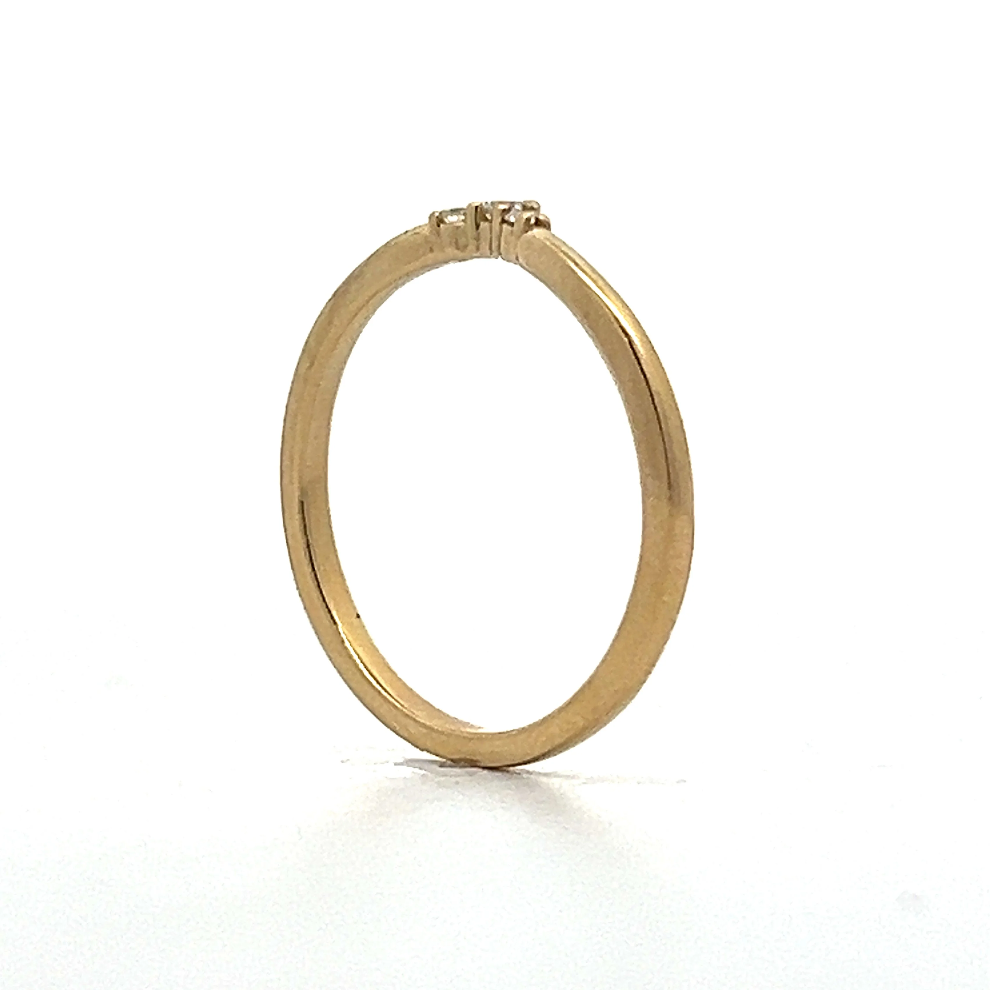 .03 Contoured Three Stone Wedding Band in Yellow Gold - Image 5