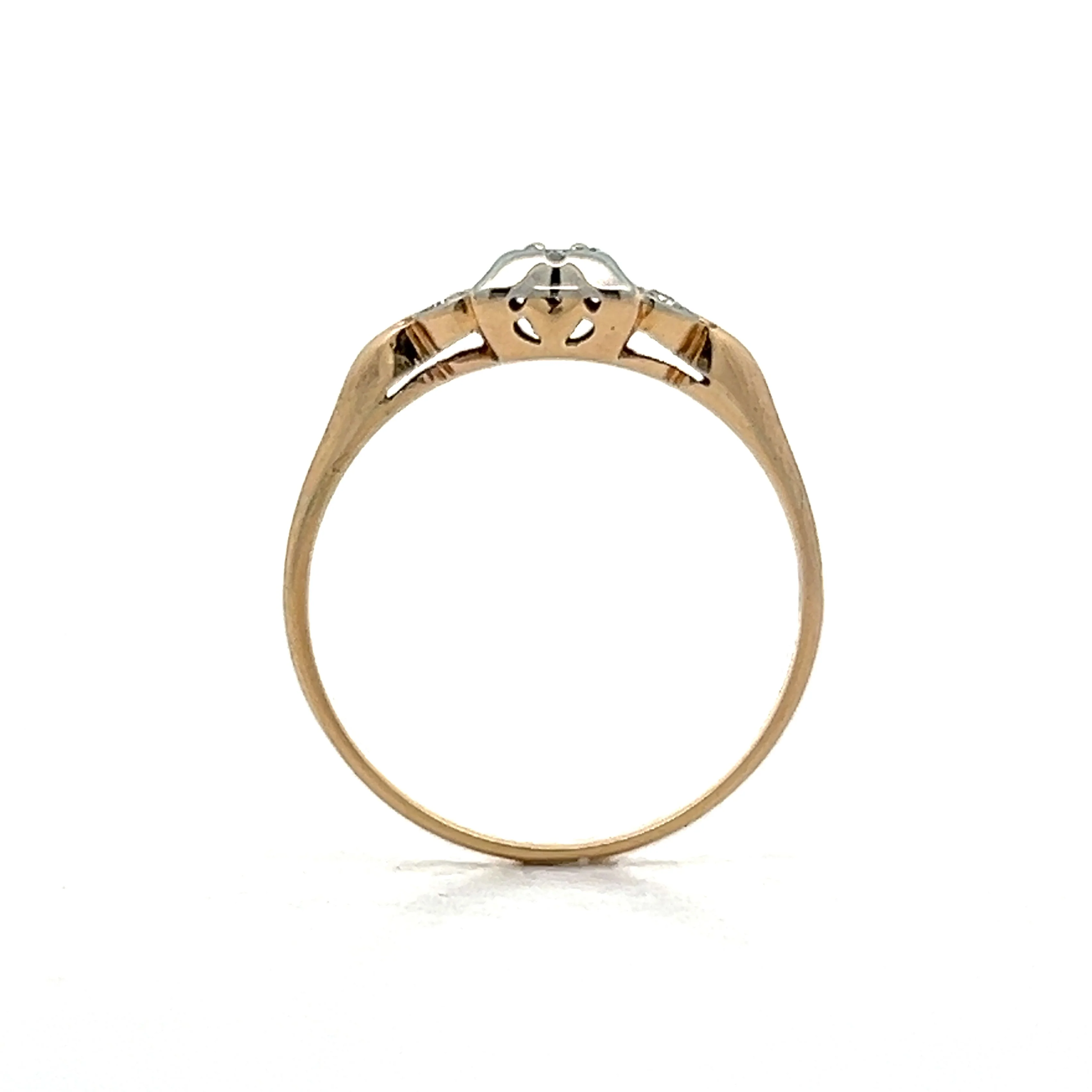 .04 Vintage Retro Engagement Ring in 14k - Image 4