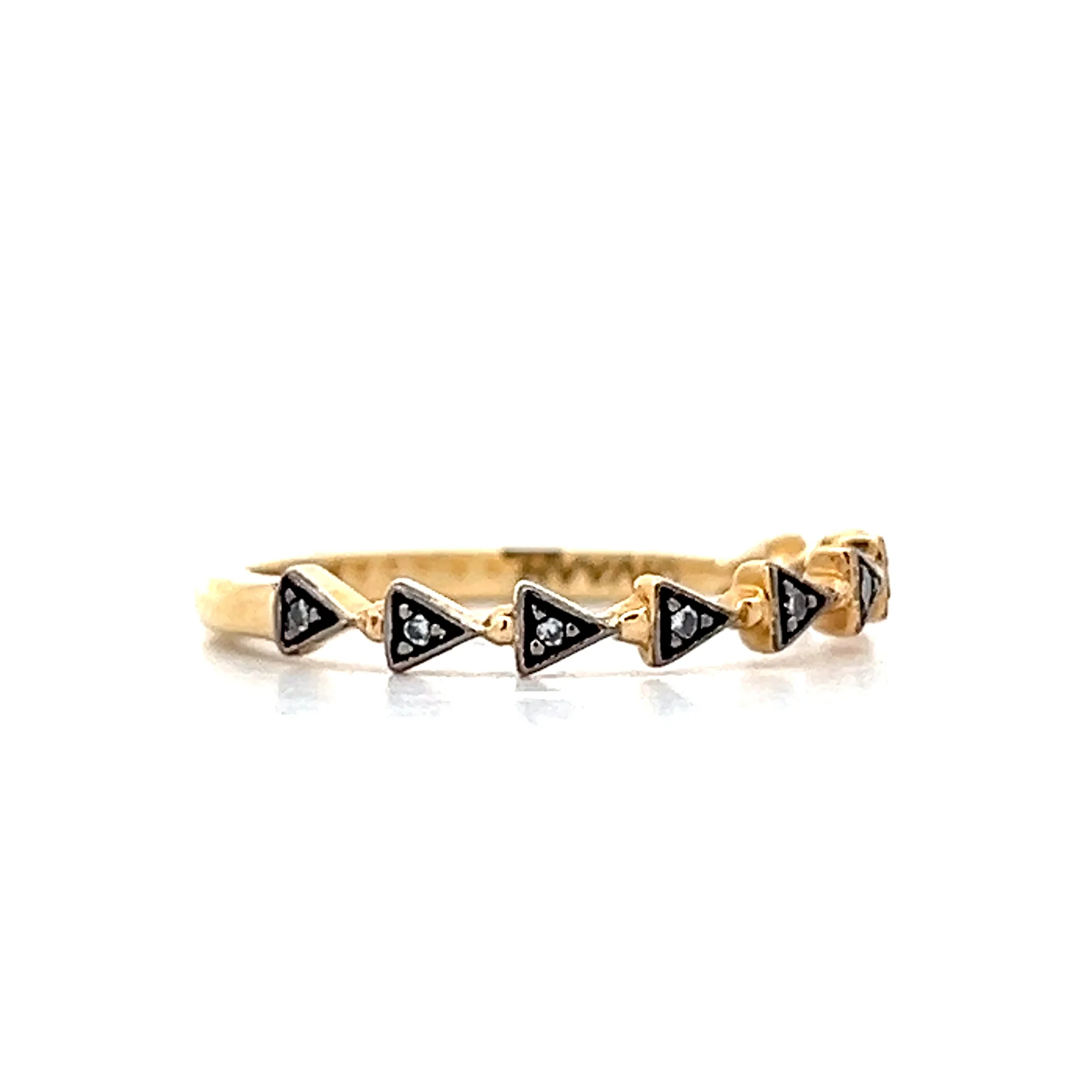 .06 Diamond Geometric Wedding Band in 18k - Image 3