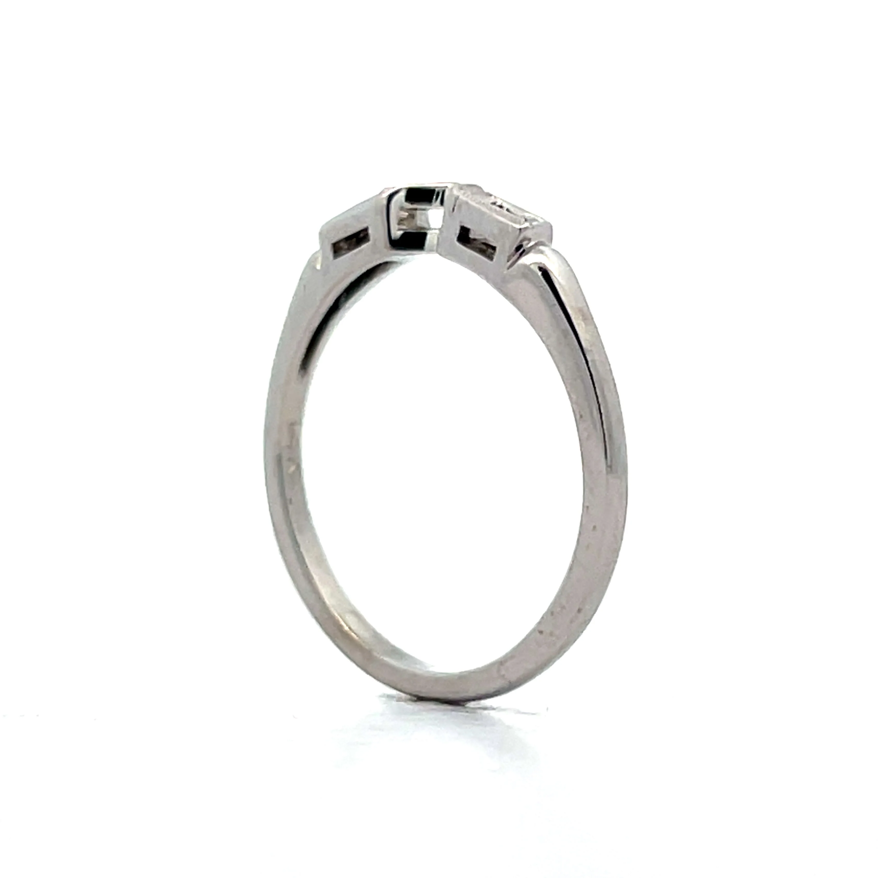 .06 V Notched Diamond Wedding Band in 14k - Image 5