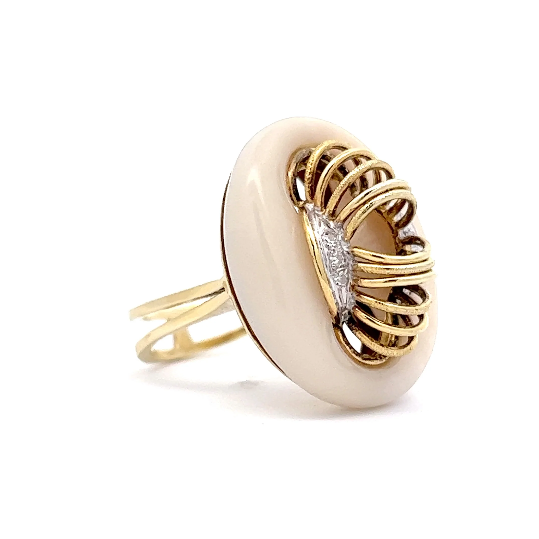 Vintage Mid-Century Diamond Cocktail Ring in 14k Yellow Gold - Image 3