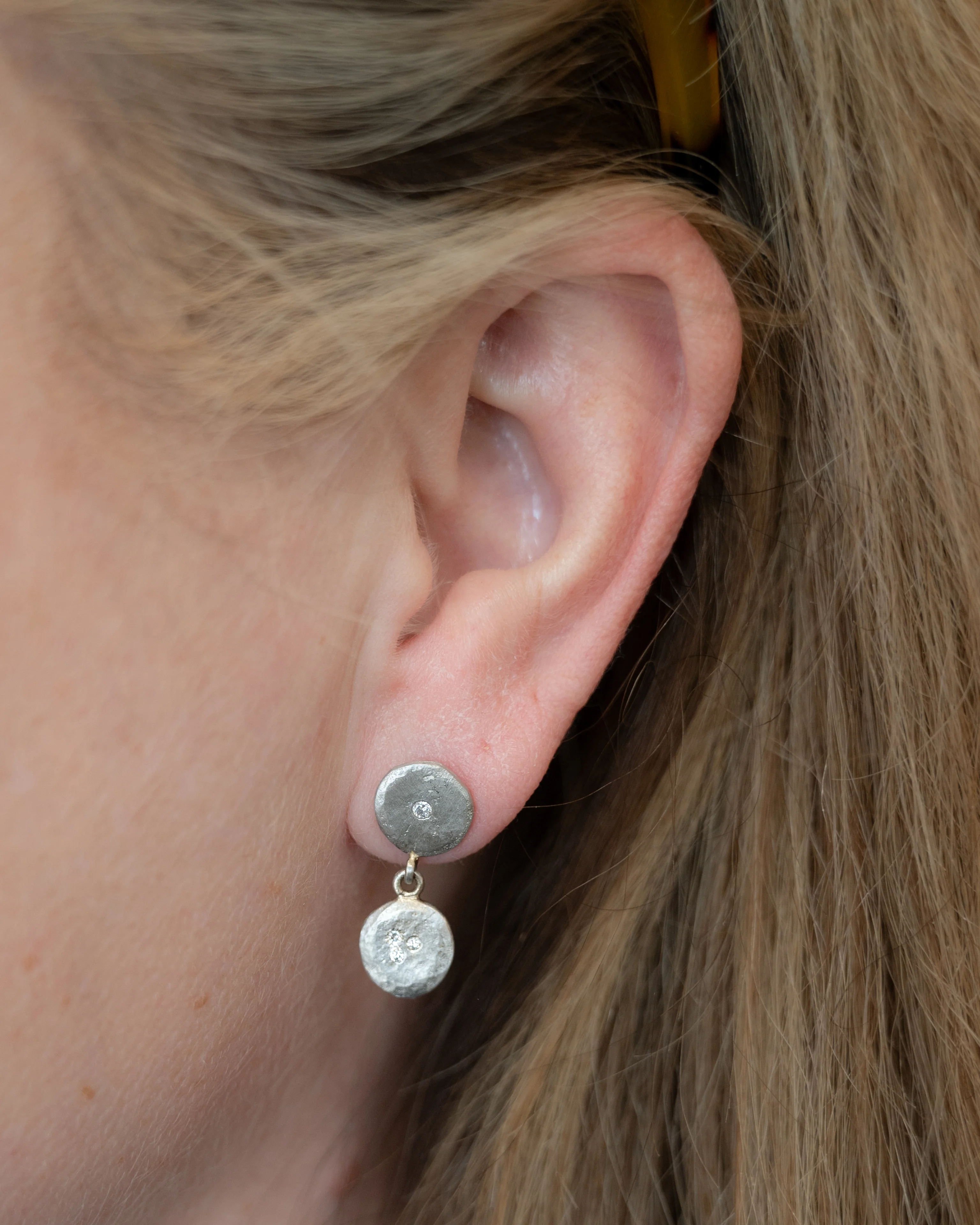 .08 Diamond Disc Drop Earrings in 18k White Gold - Image 5