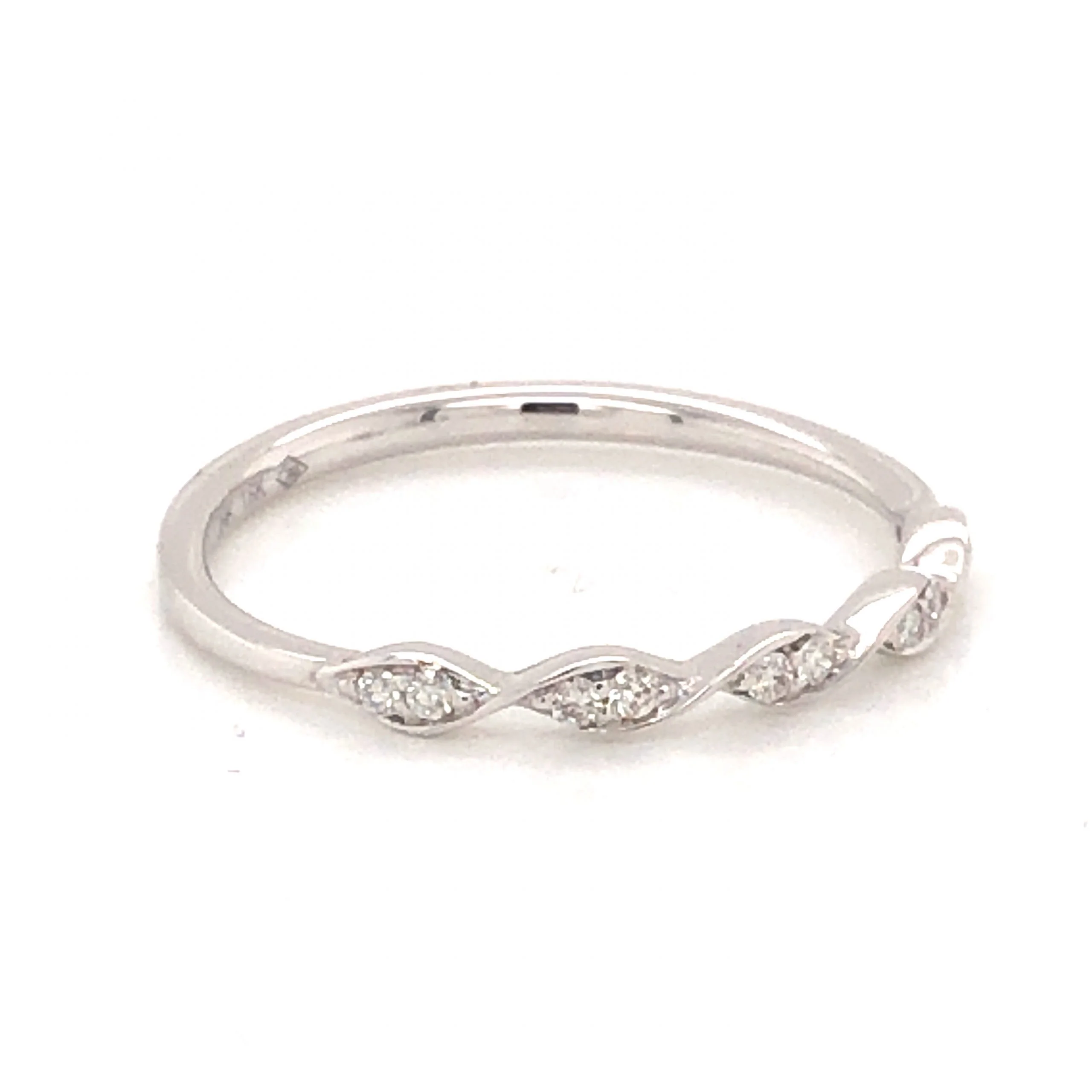 .08 Round Brilliant Diamond Wedding Band in 18k White Gold - Image 3