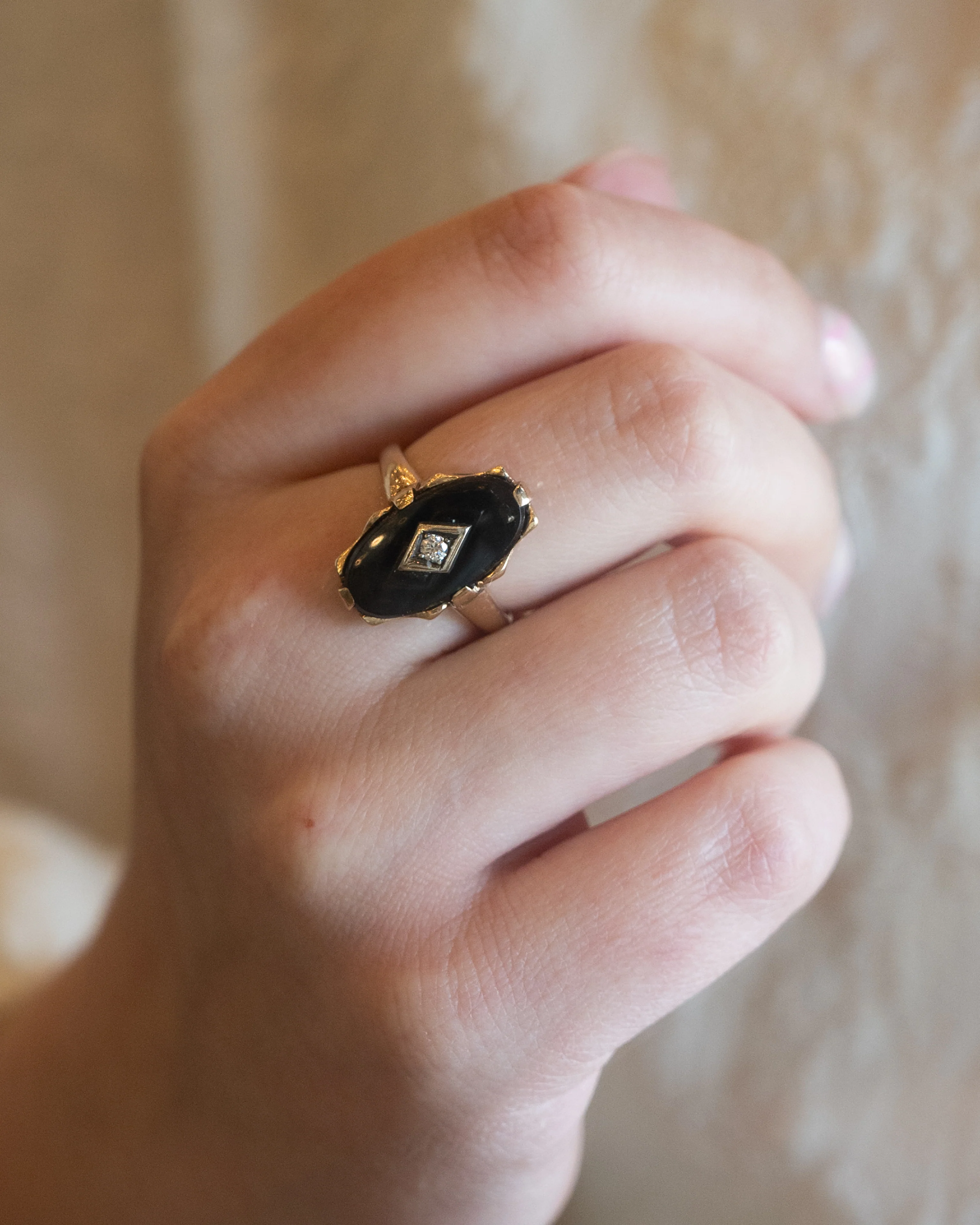 .08 Vintage Deco Diamond & Onyx Ring in 10k - Image 7