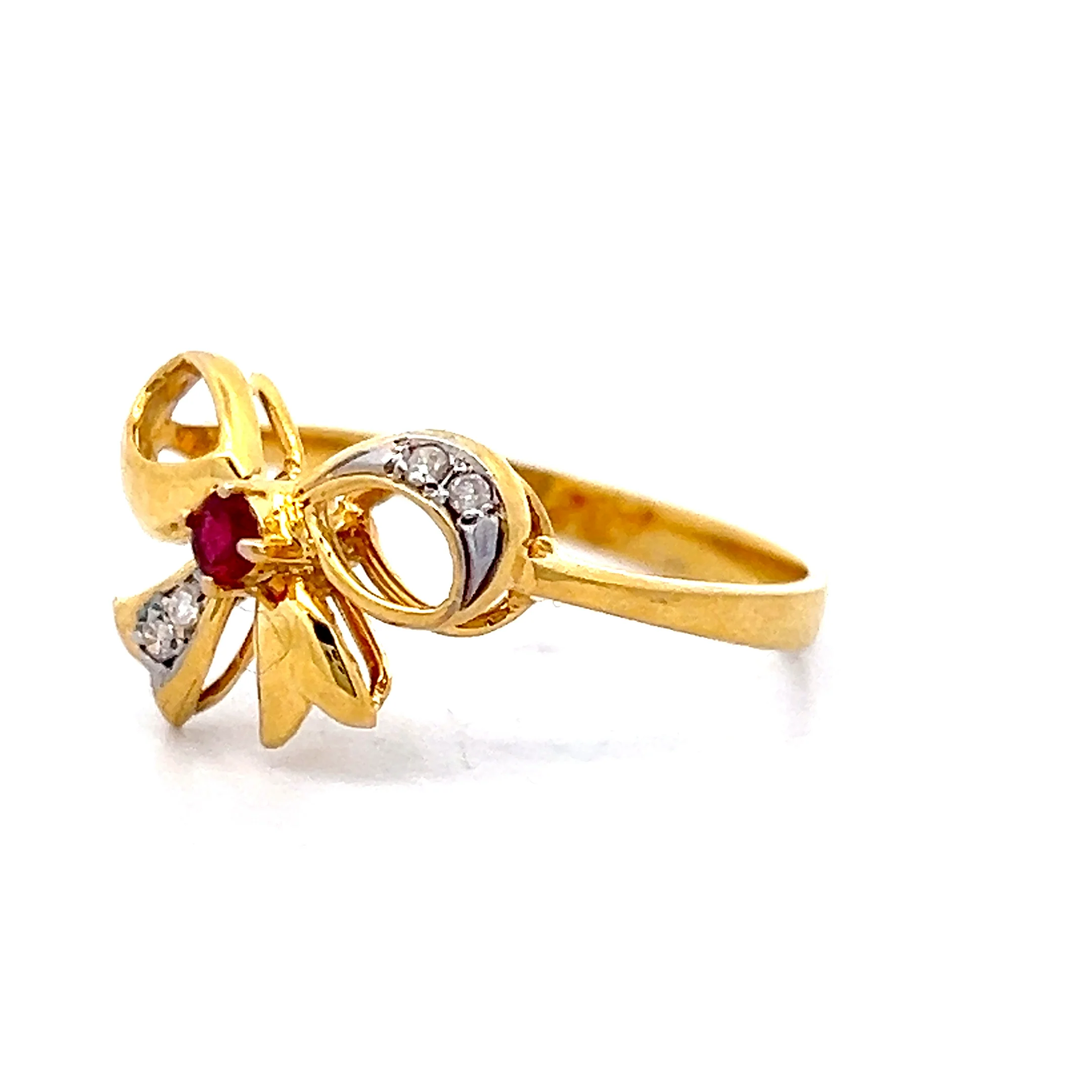.09 Ruby & Diamond Cocktail Ring in 14k Yellow Gold - Image 2