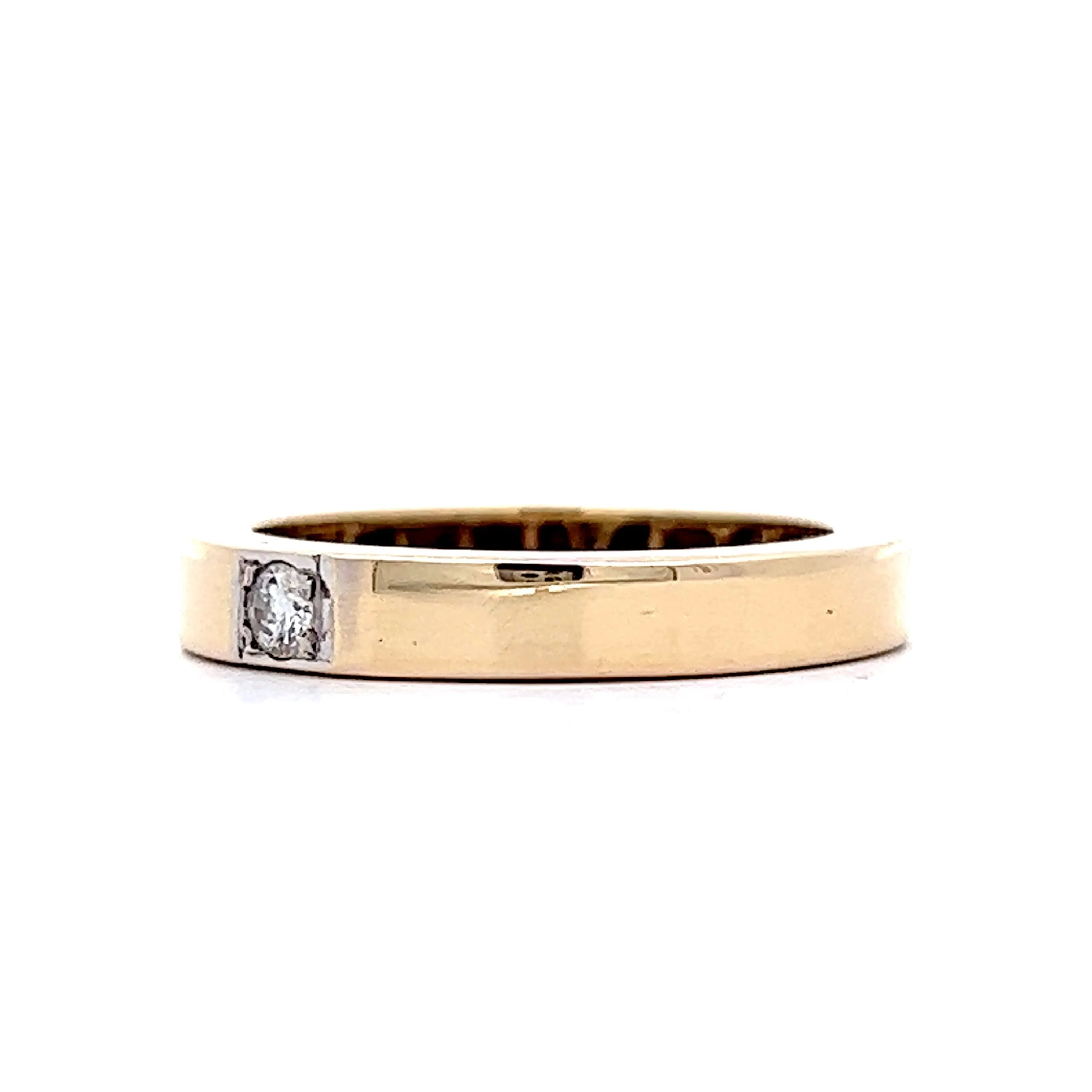 .09 Solitaire Diamond Wedding Band in 14k Yellow Gold - Image 2