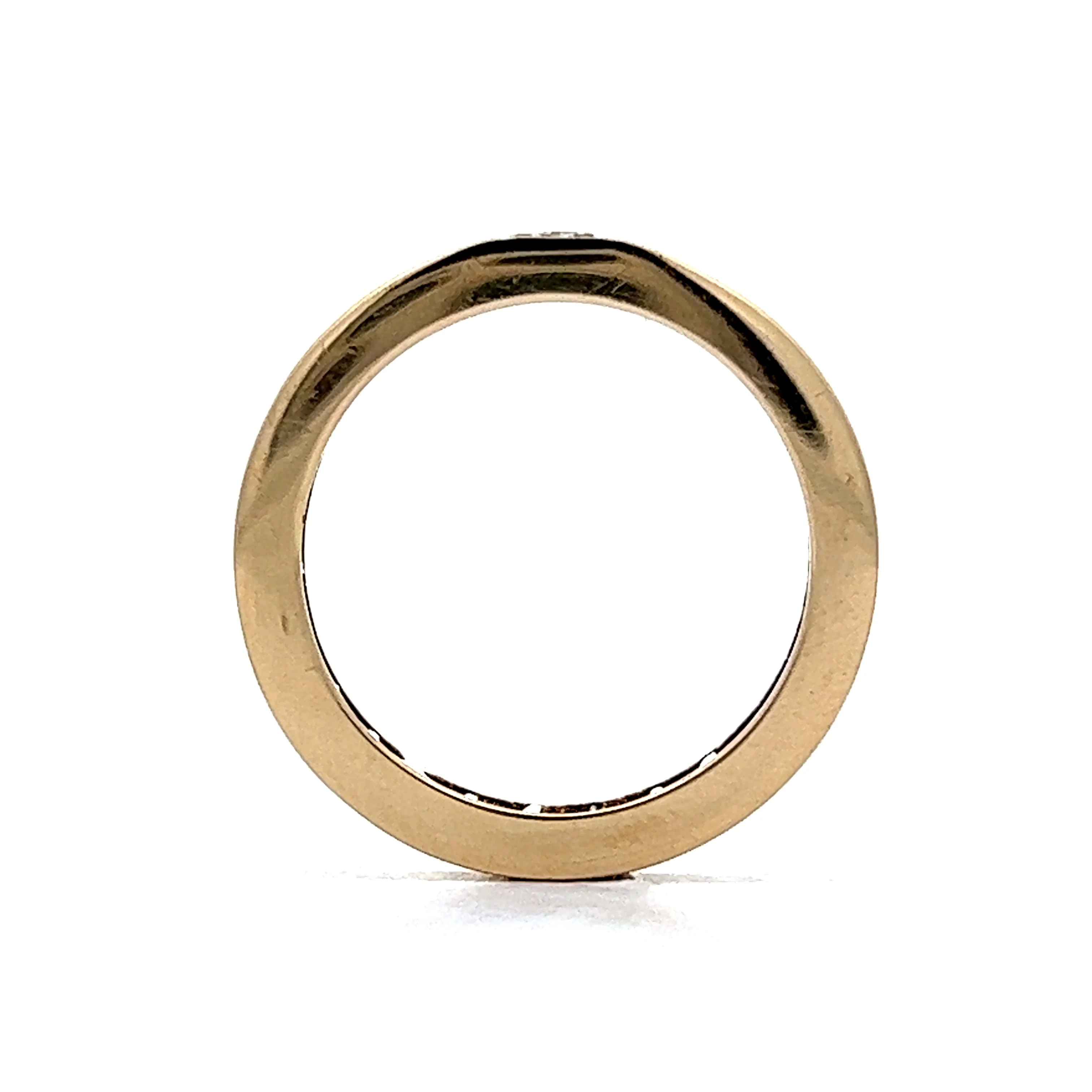 .09 Solitaire Diamond Wedding Band in 14k Yellow Gold - Image 4