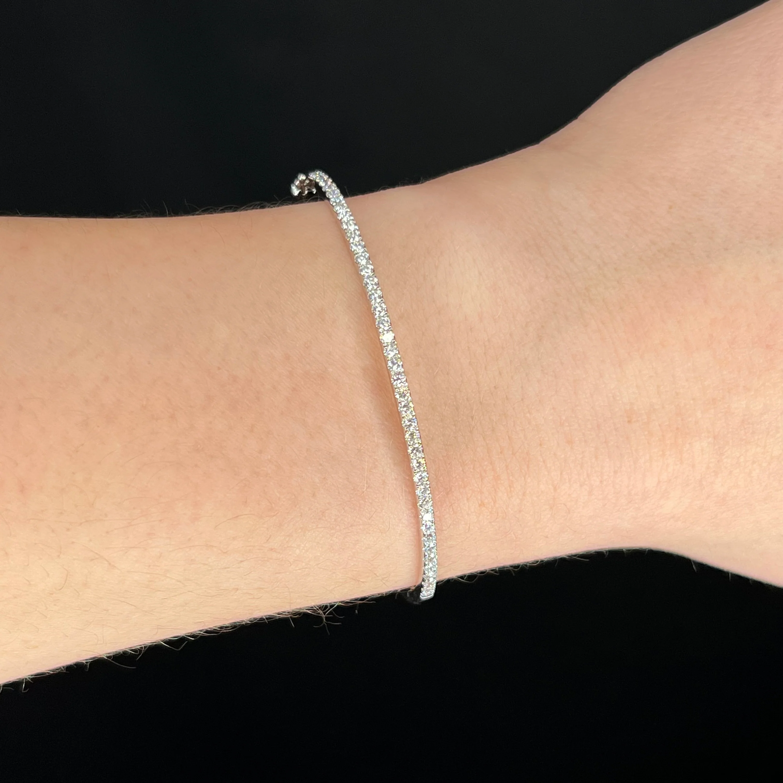 1.00 Carat Diamond Tennis Bracelet in 18k White Gold - Image 4