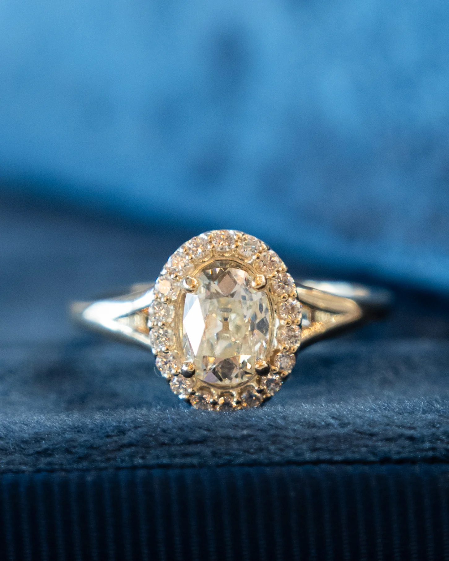 1.01 Antique Cushion Diamond Engagement Ring 14k - Image 6