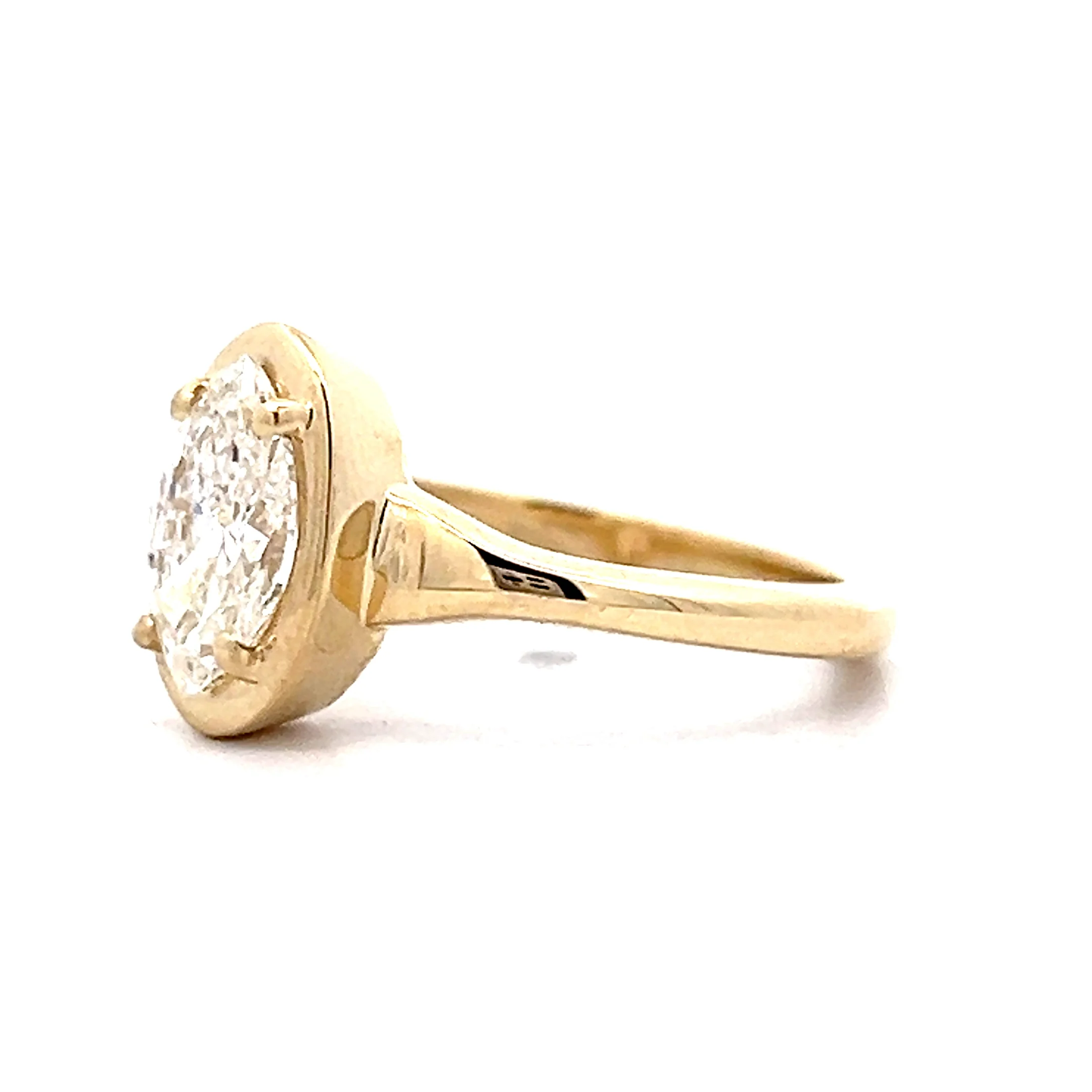 1.01 Marquise Diamond Engagement Ring in 14k Yellow Gold - Image 2