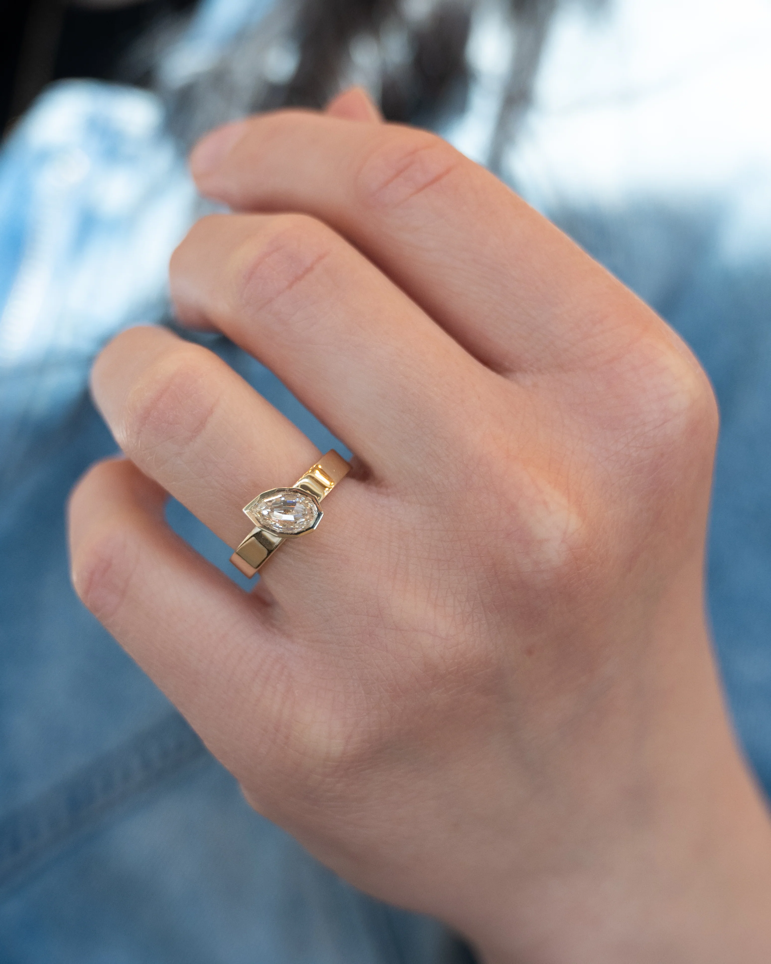 1.01 Pear Cut Diamond Engagement Ring in 14k - Image 7