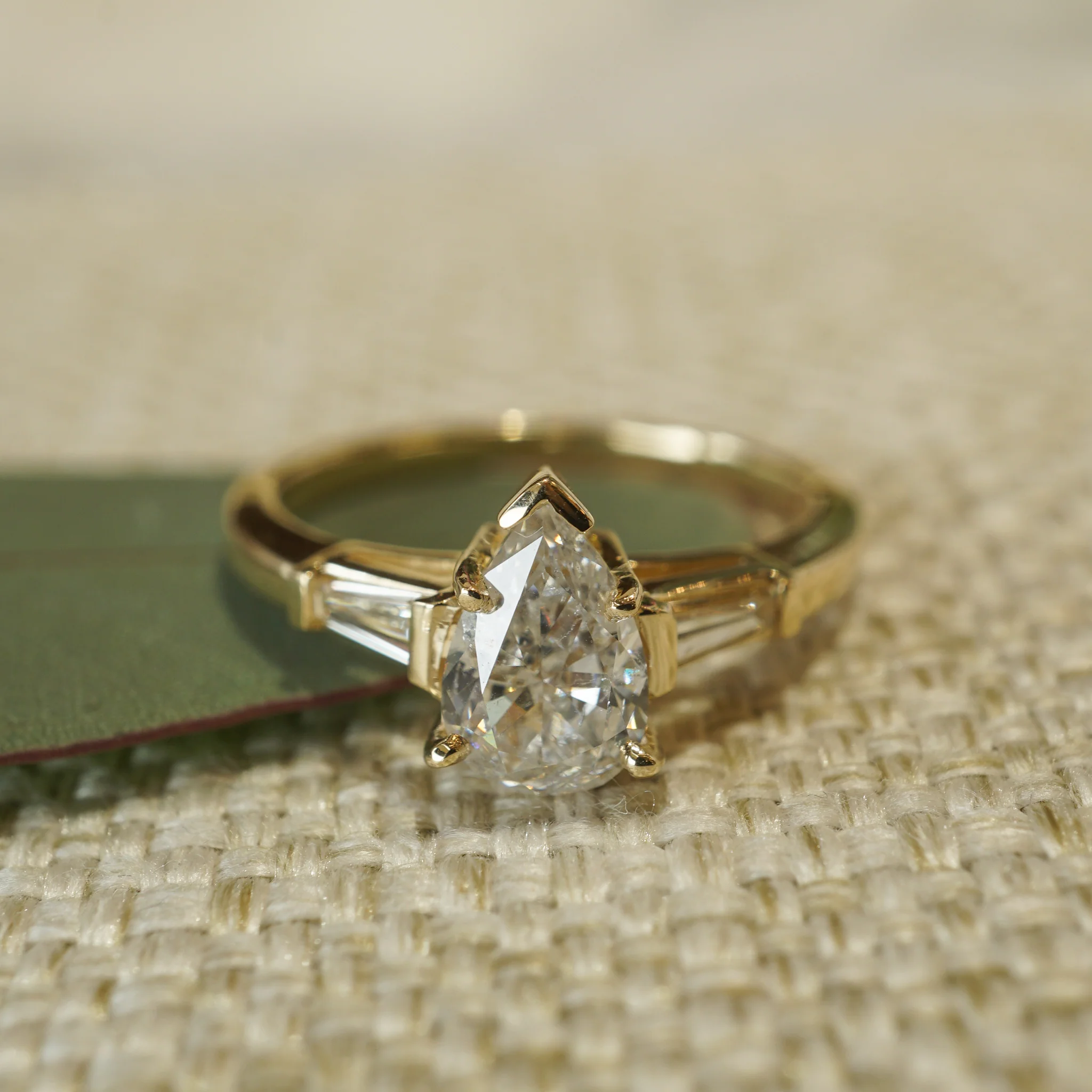 1.01 Pear Cut Diamond Engagement Ring in 14k Yellow Gold - Image 6