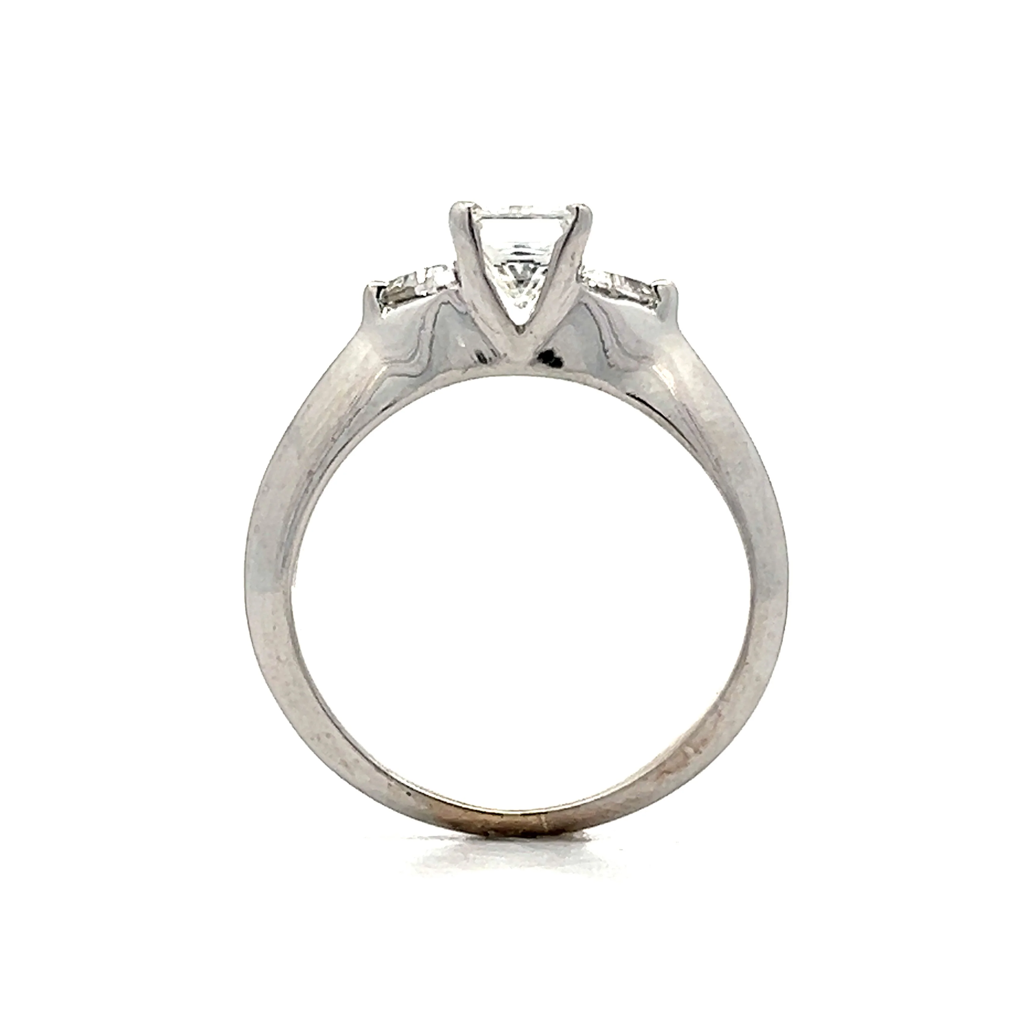 1.01 Radiant Cut Diamond Engagement Ring in 18k - Image 5