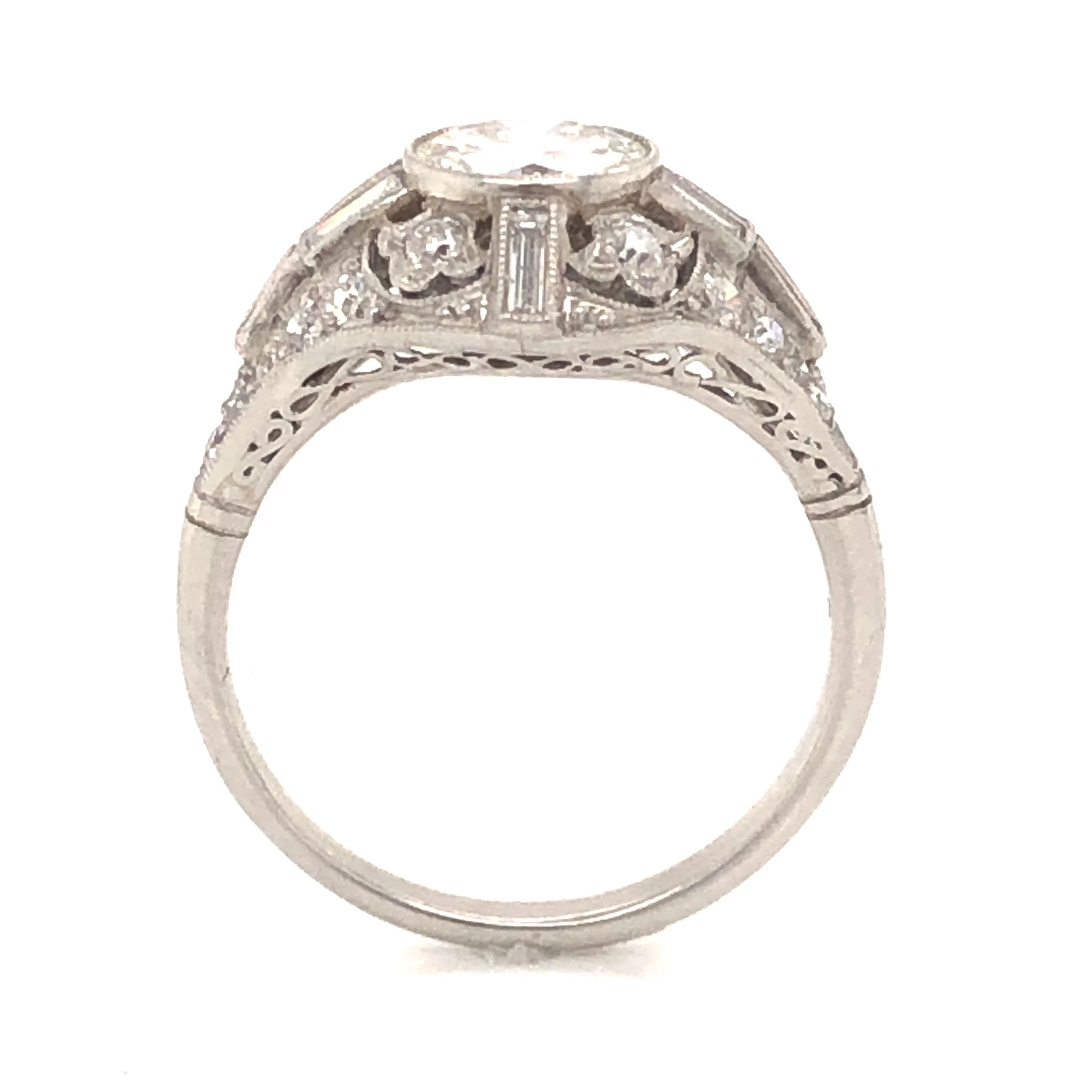 1.01 Vintage Art Deco Diamond Engagement Ring in Platinum - Image 4