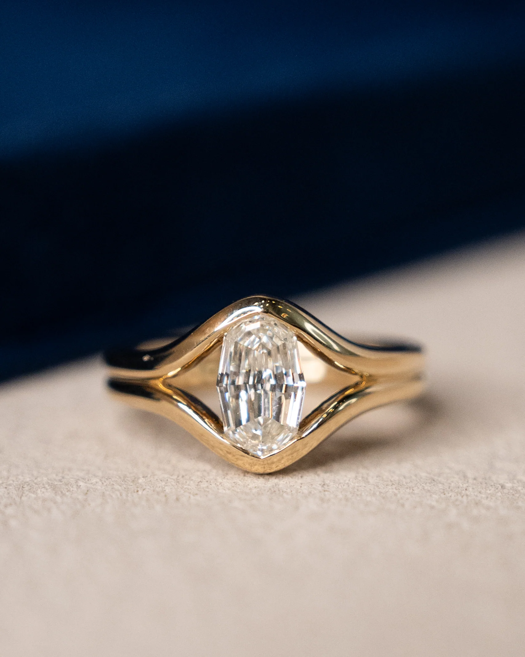 1.03 GIA Oval Step Cut Diamond Engagement Ring 14k - Image 6