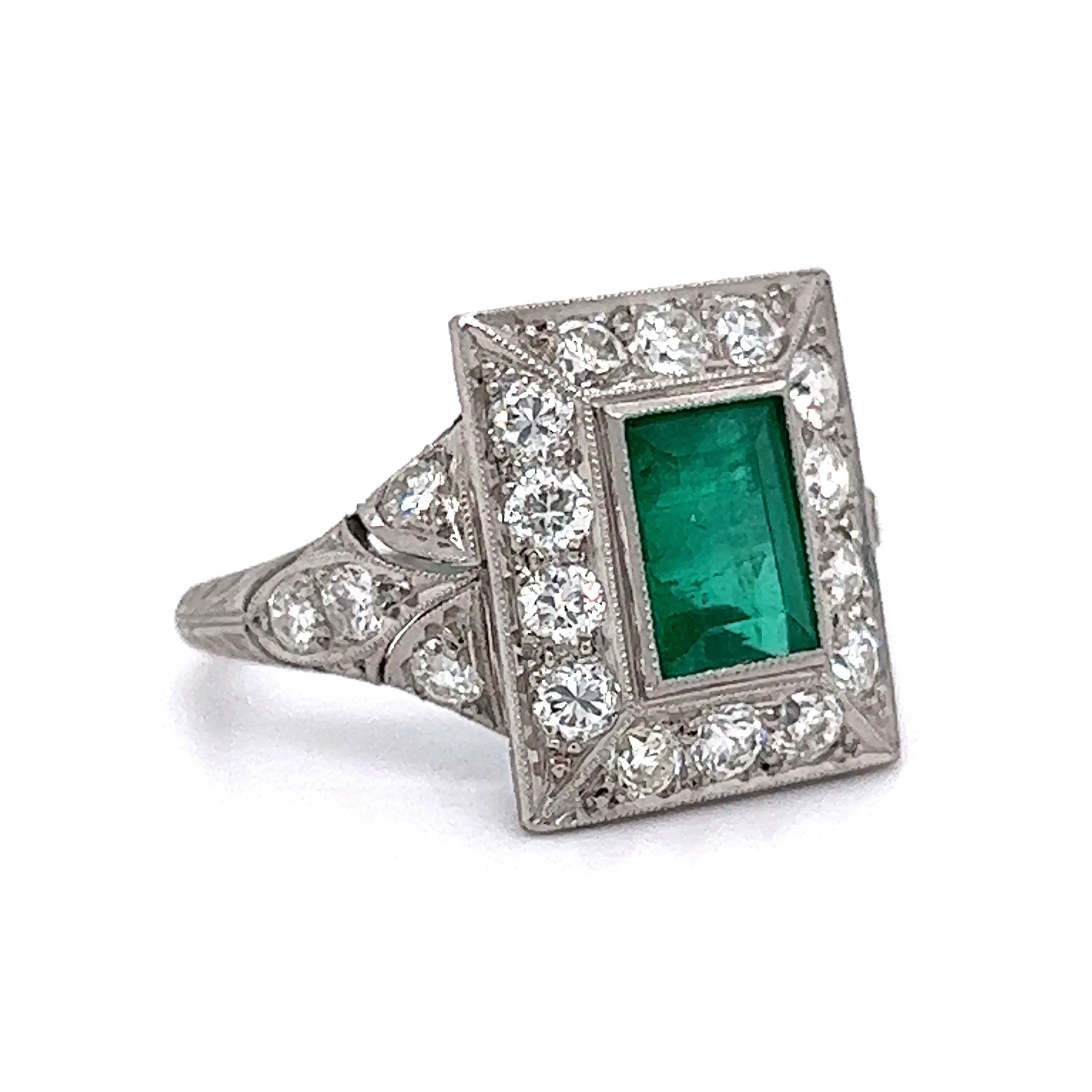 1.07 Art Deco Emerald & Diamond Cocktail Ring in Platinum - Image 3