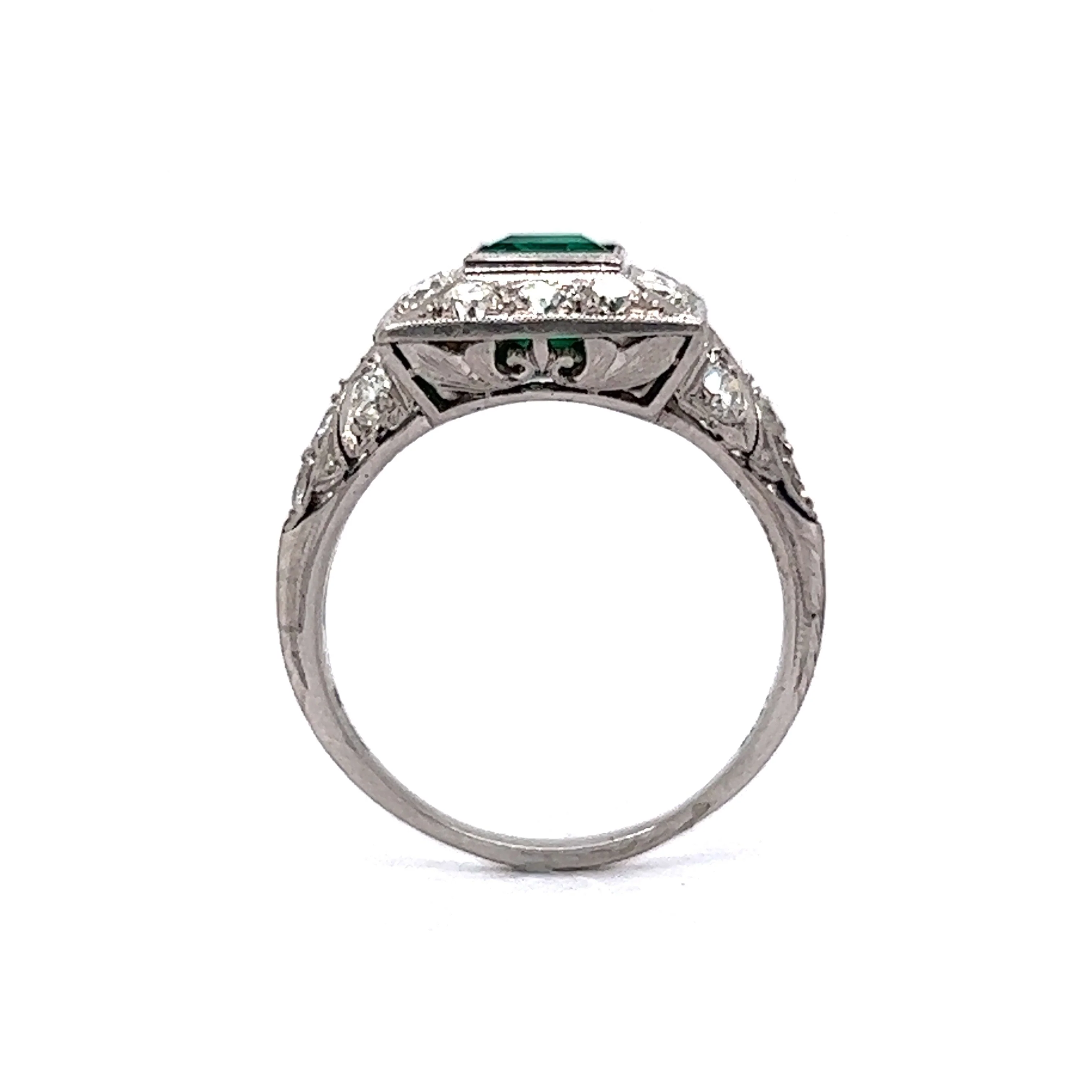 1.07 Art Deco Emerald & Diamond Cocktail Ring in Platinum - Image 4
