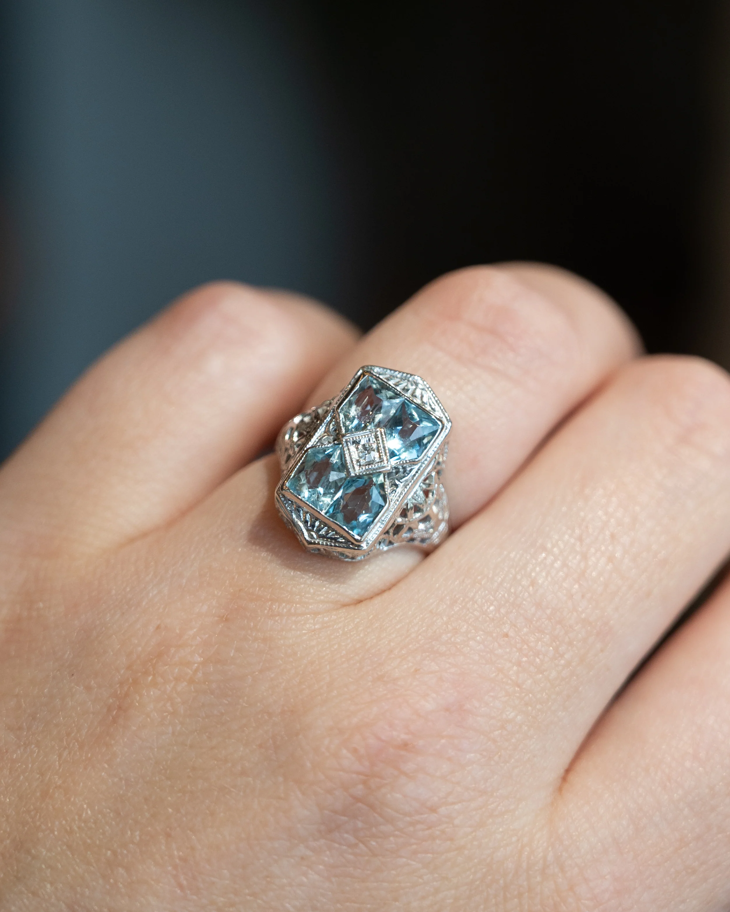 1.08 Antique Art Deco Shield Cut Aquamarine in 14k - Image 7