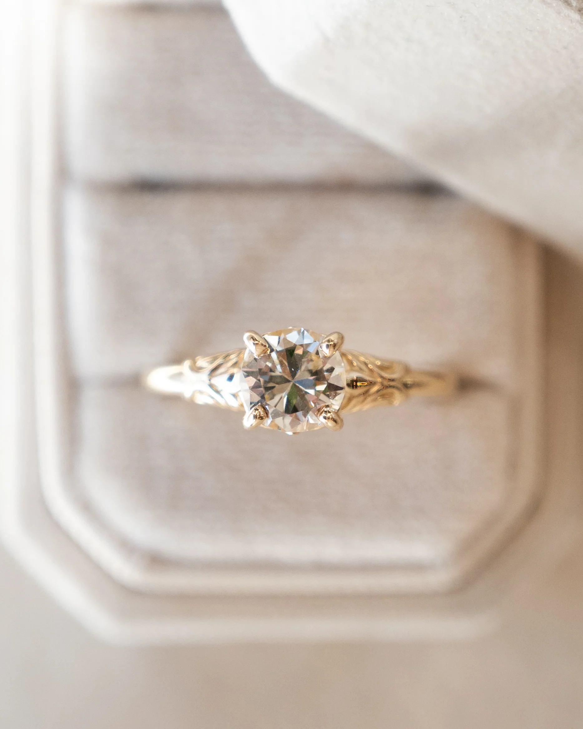1.08 Round Diamond Engagement Ring 14k Yellow Gold - Image 6