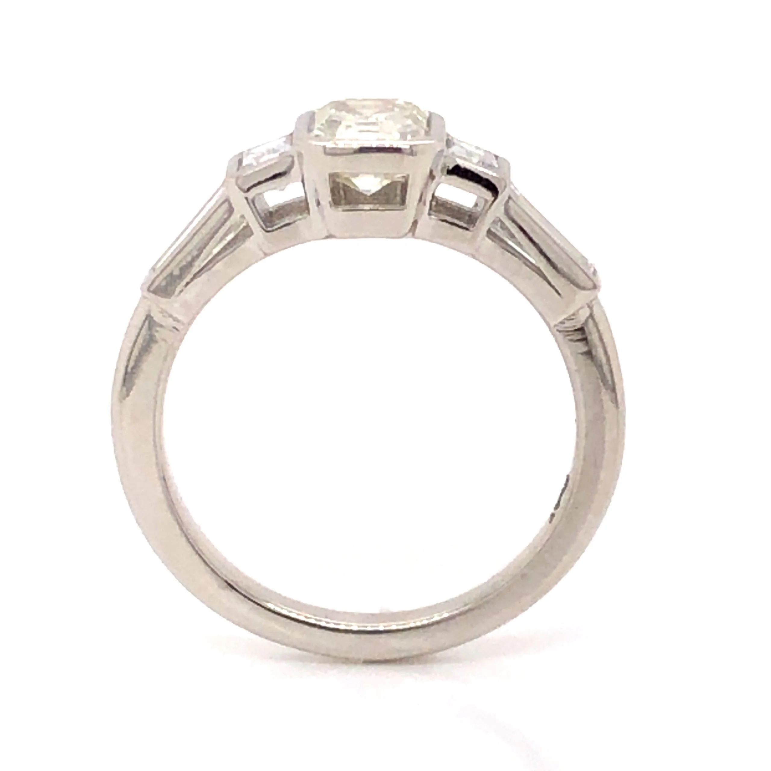 1.10 Art Deco Diamond Engagement Ring in Platinum - Image 4