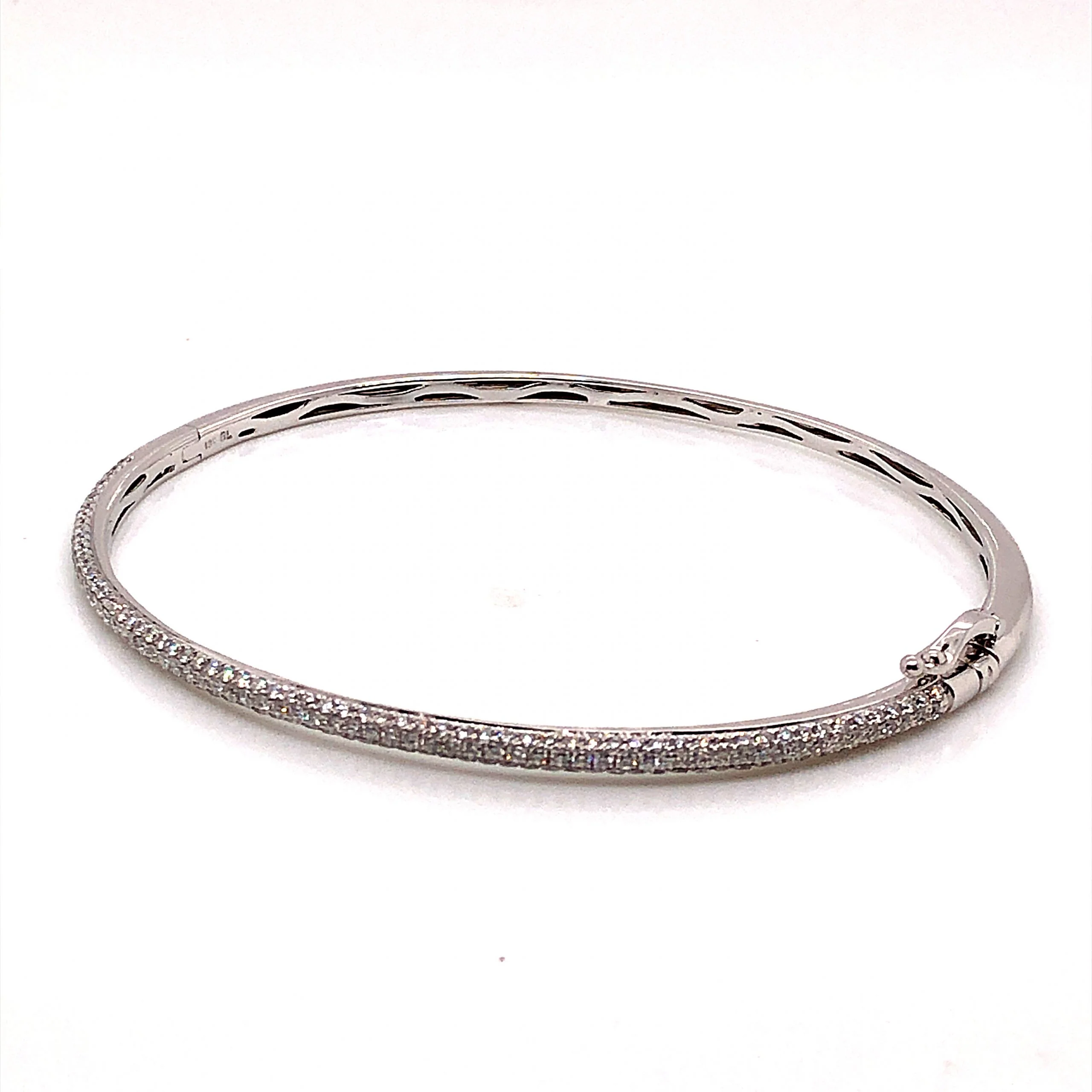 1.10 Diamond Bangle Bracelet in 18k White Gold - Image 2