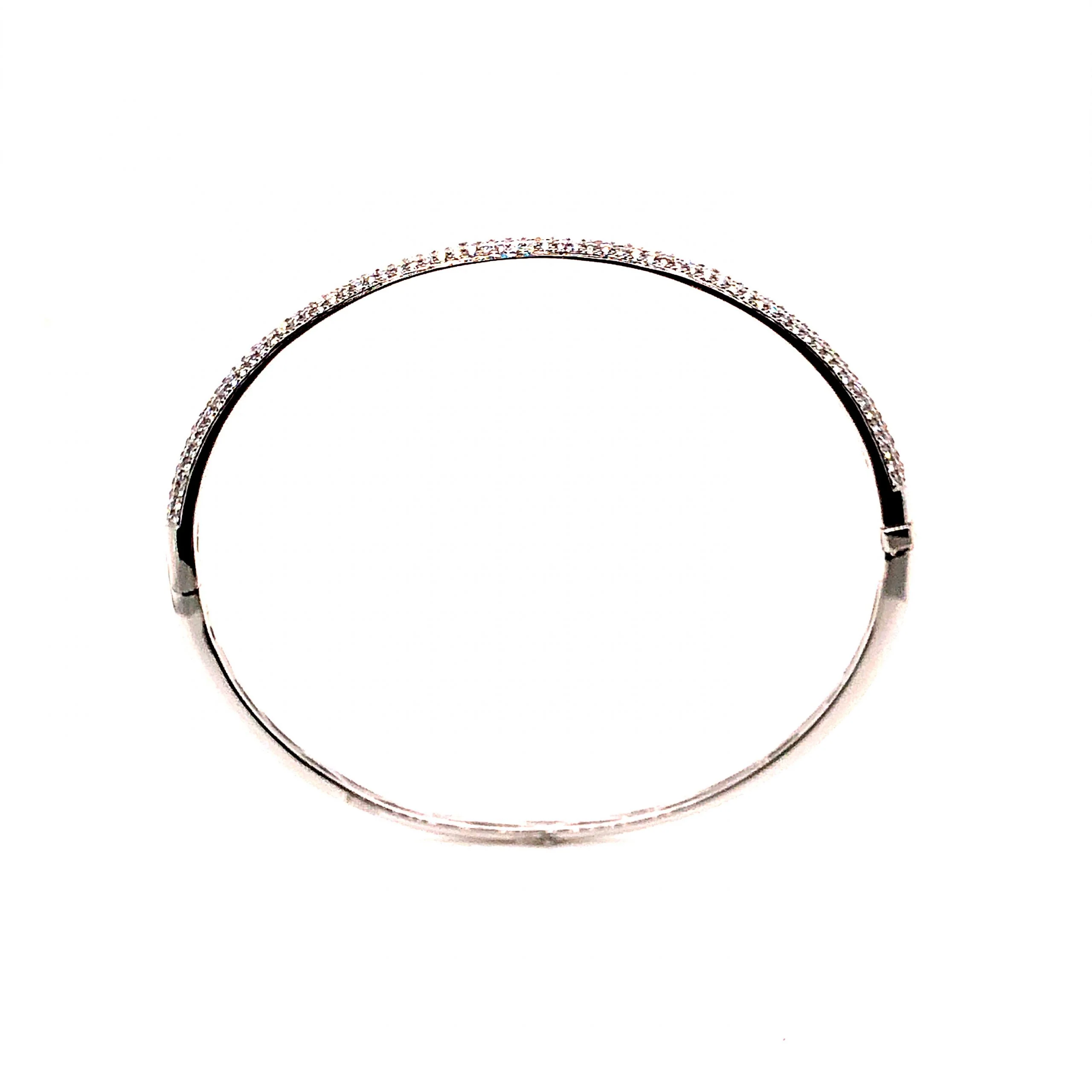 1.10 Diamond Bangle Bracelet in 18k White Gold - Image 3