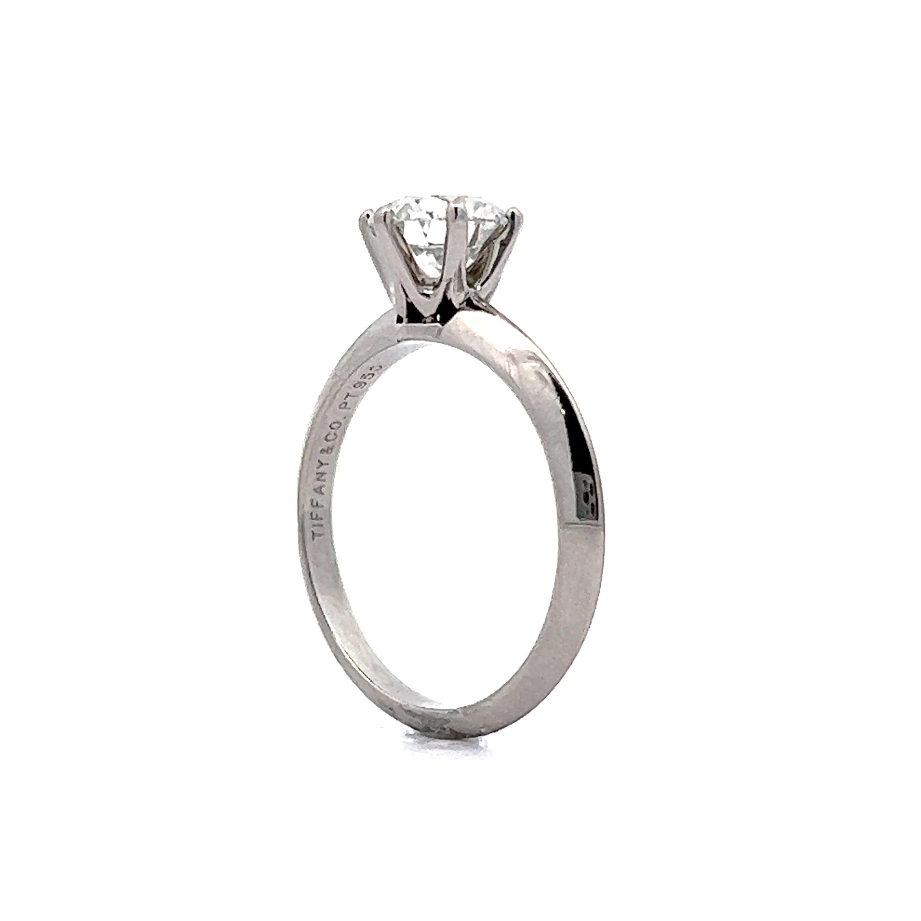 1.10 Round Brilliant Diamond Solitaire Engagement Ring in Platinum - Image 5