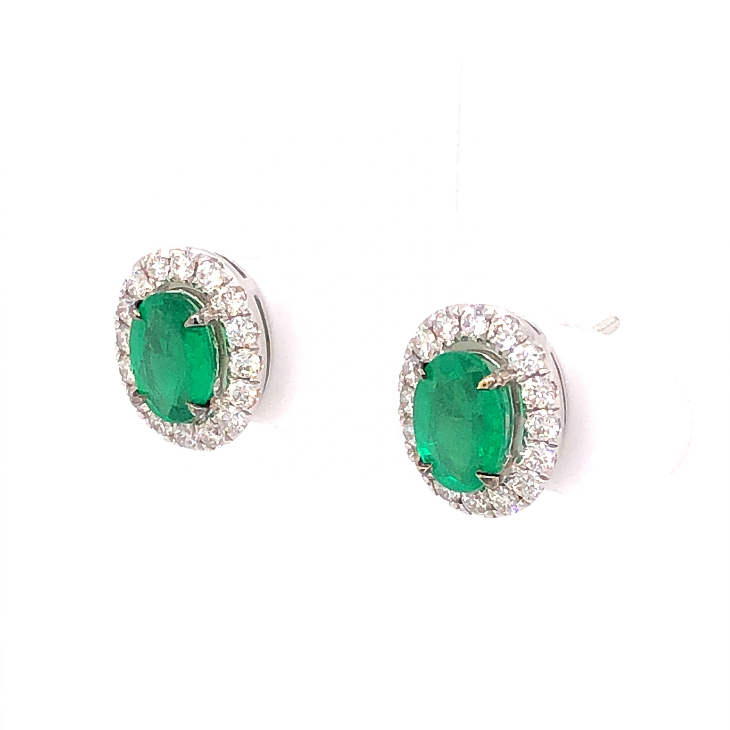 1.14 Oval Cut Emerald & Diamond Stud Earrings in 18k White Gold - Image 2