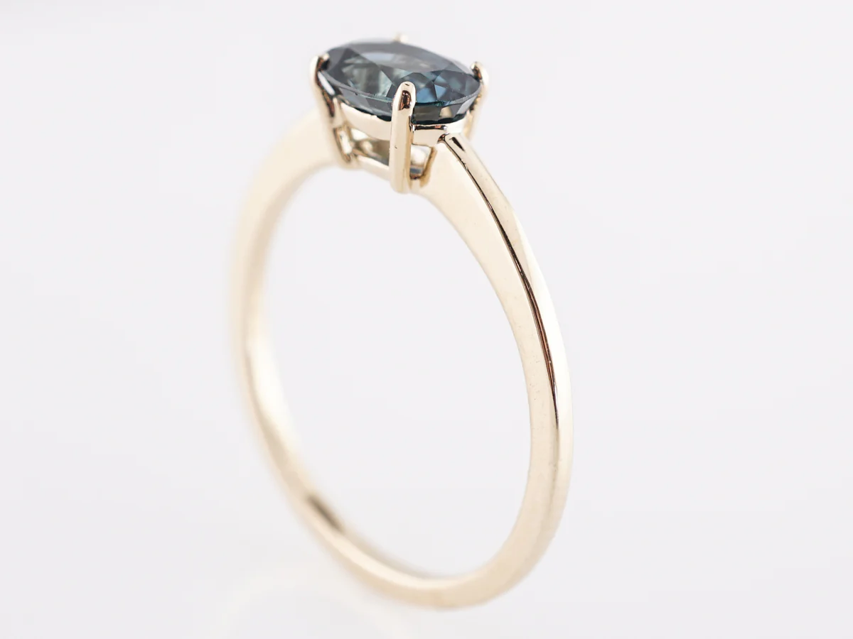 1.15 Carat Sapphire Engagement Ring in 14K Yellow Gold - Image 5