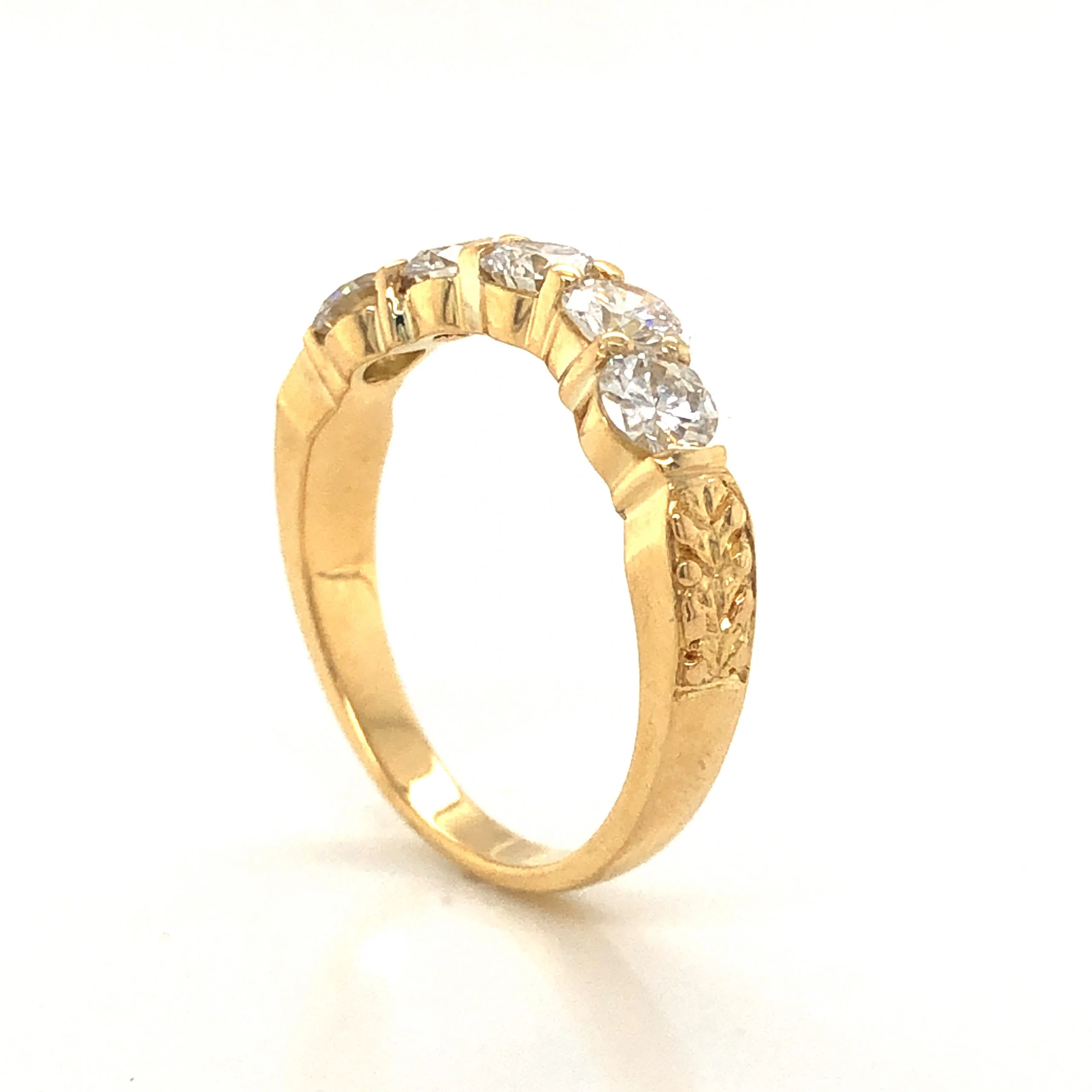 1.15 Curved Diamond Wedding Band in 18k Yellow Gold - Image 4