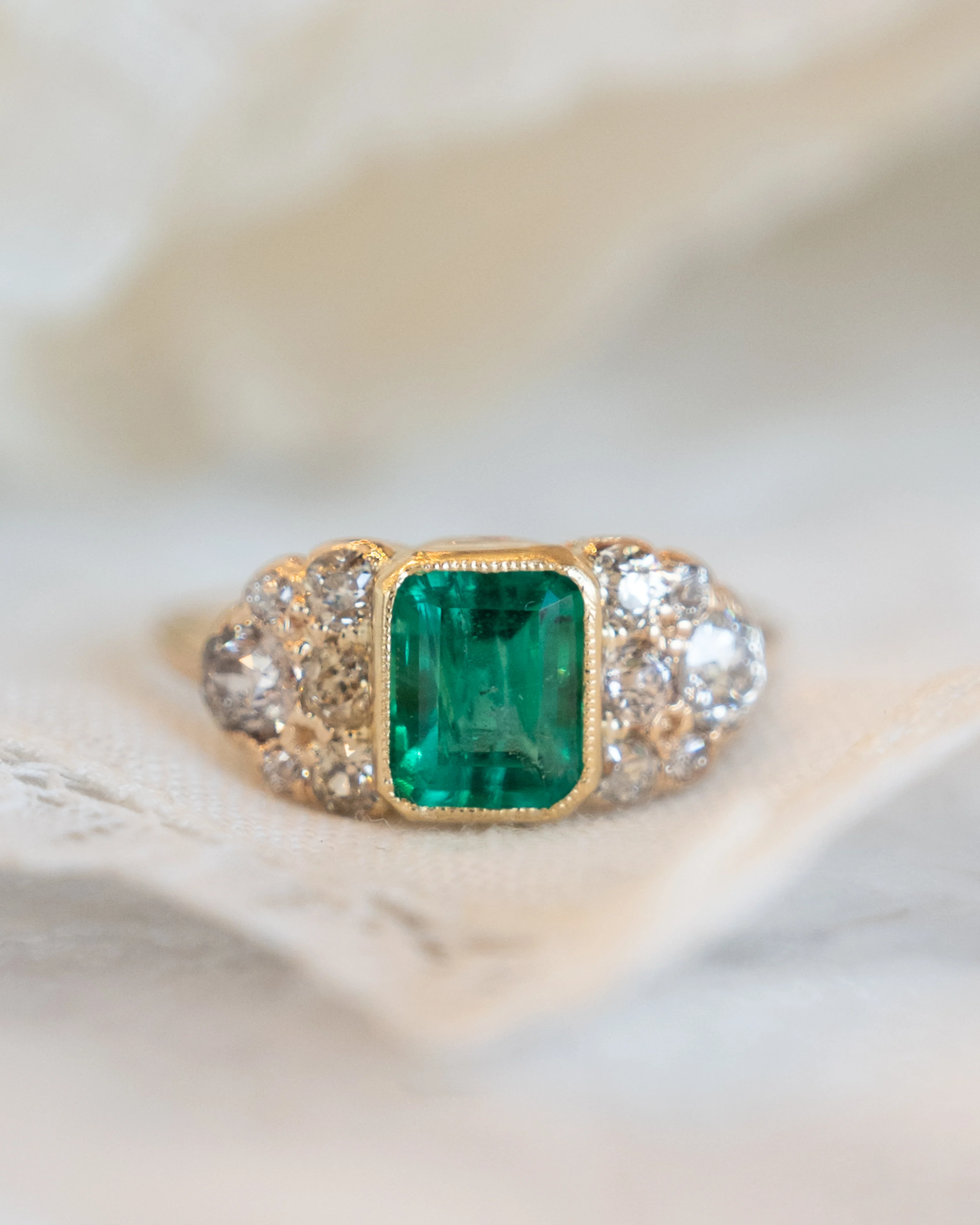 1.20 Emerald & Diamond Engagement Ring in Platinum - Image 6
