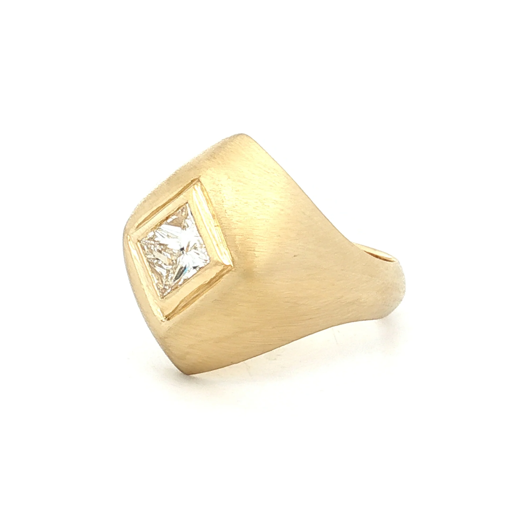 1.25 Princess Diamond Cocktail Ring 18k Yellow Gold - Image 2