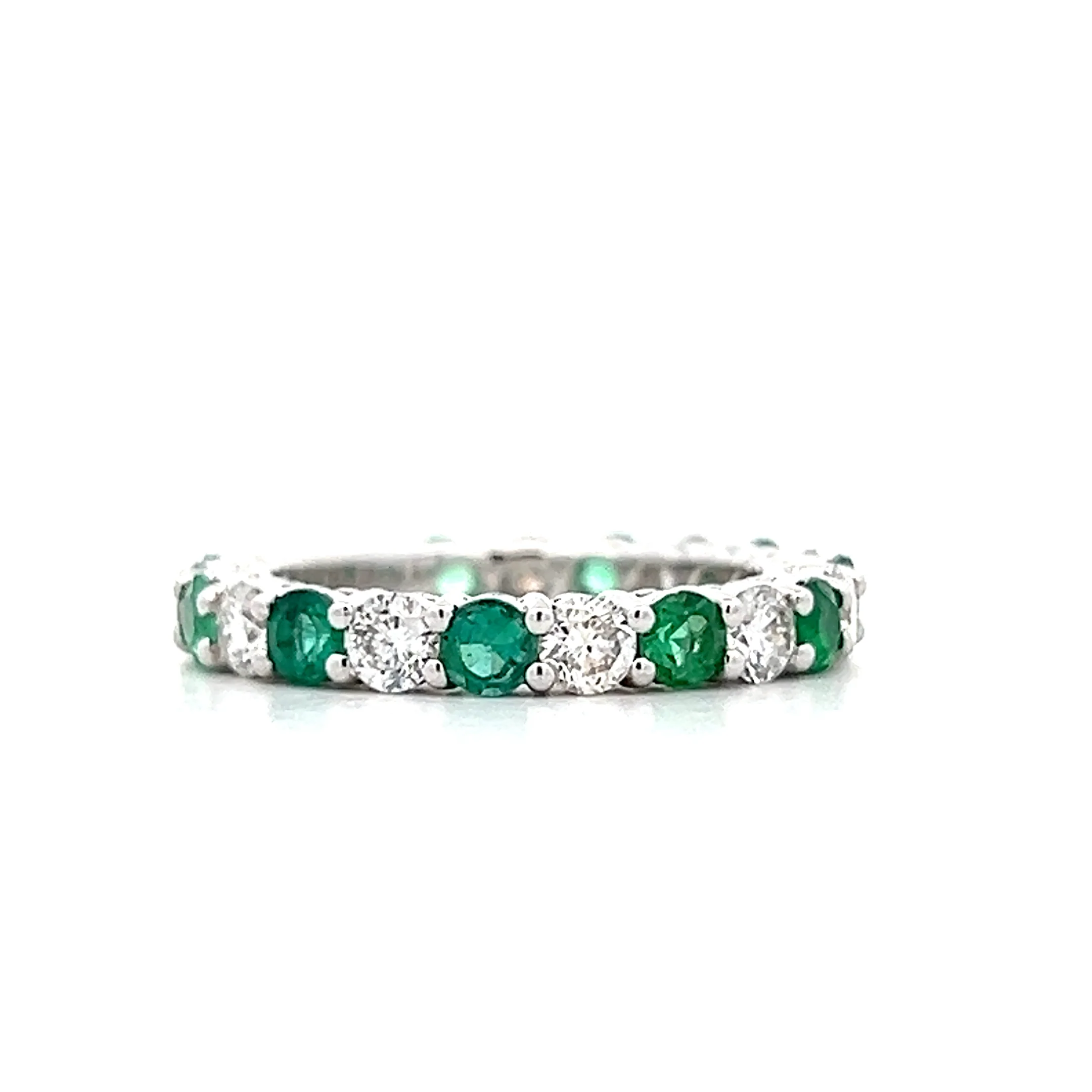 1.30 Emerald & Diamond Wedding Band in 18k White Gold - Image 3