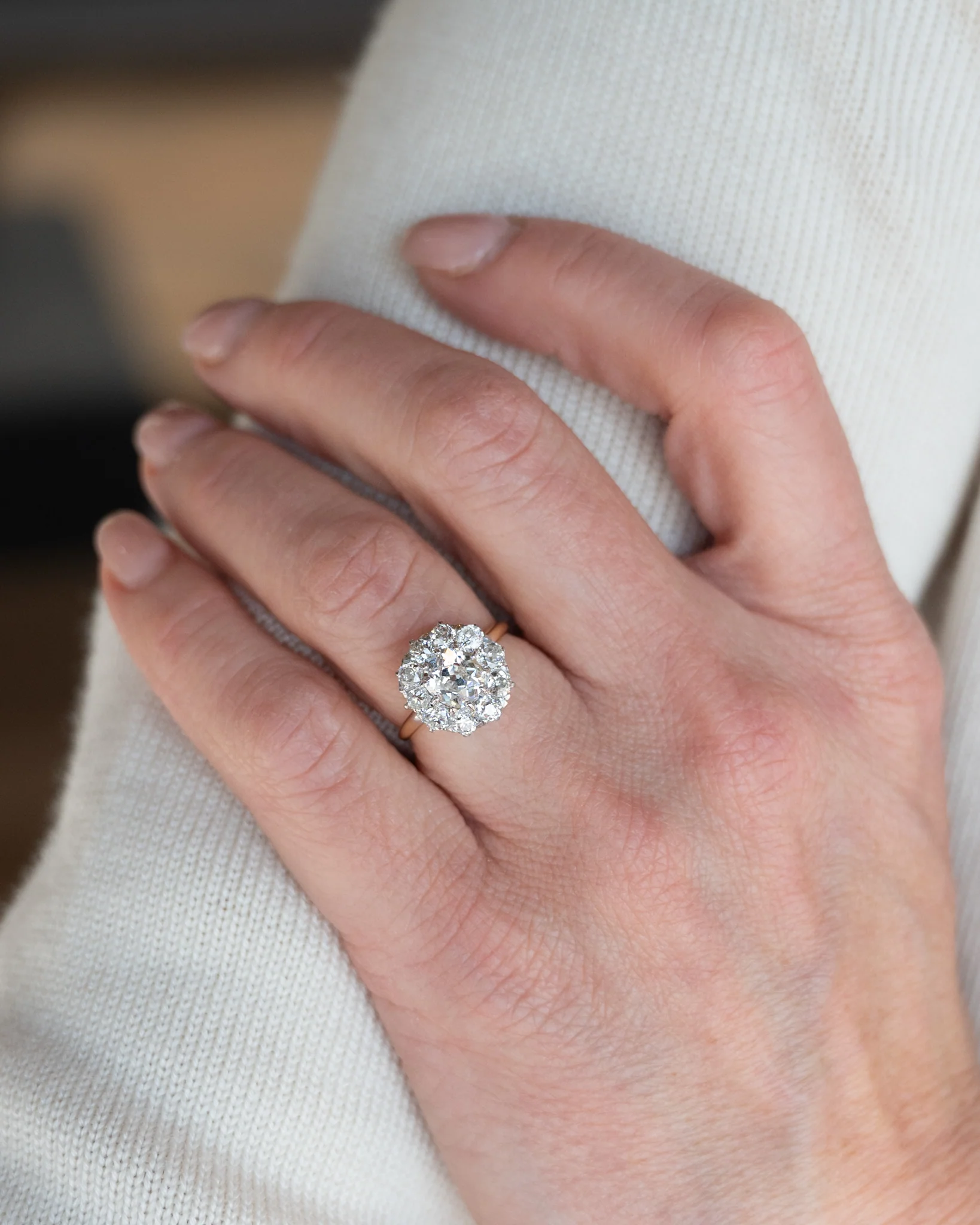 1.30 Victorian Old Mine Cut Diamond Engagement Ring 18k - Image 7