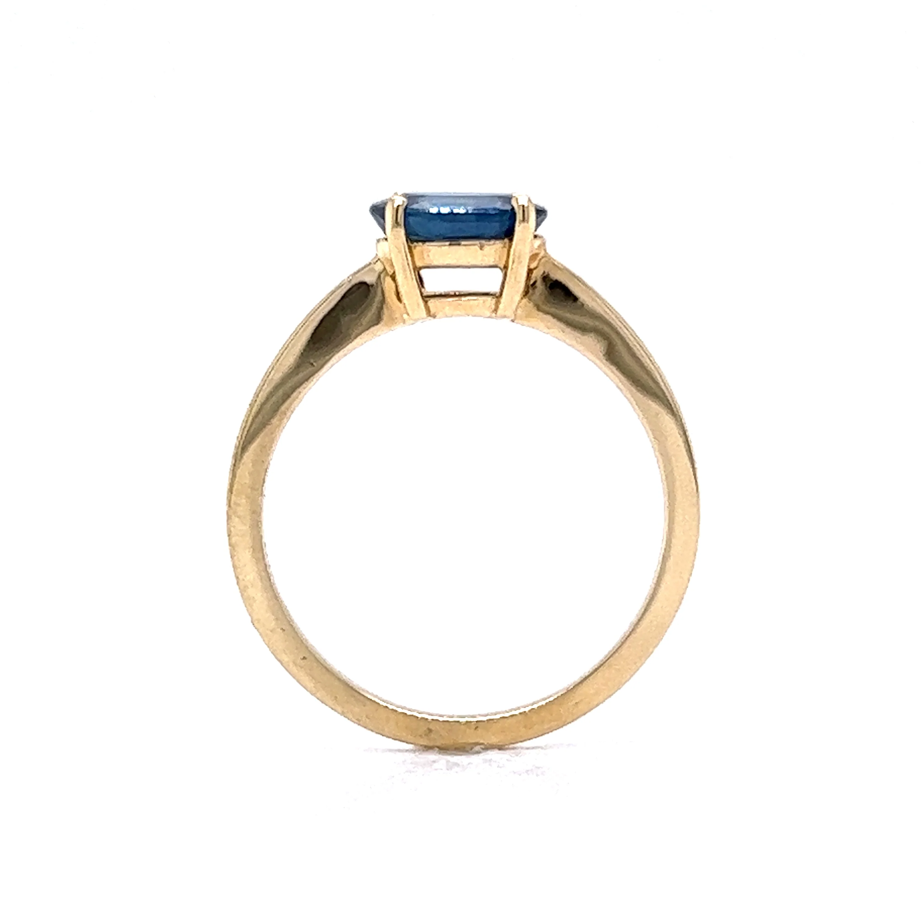 1.31 Carat Sapphire Engagement Ring in 14K Yellow Gold - Image 4