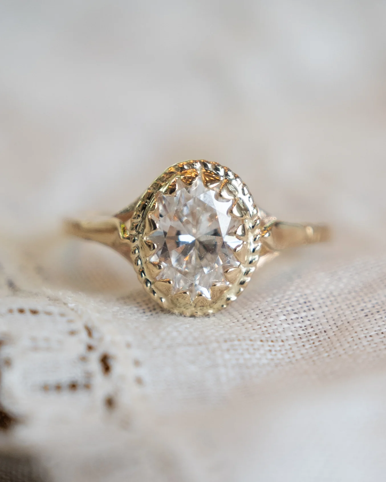 1.33 Antique Oval Diamond Engagement Ring 10k - Image 6