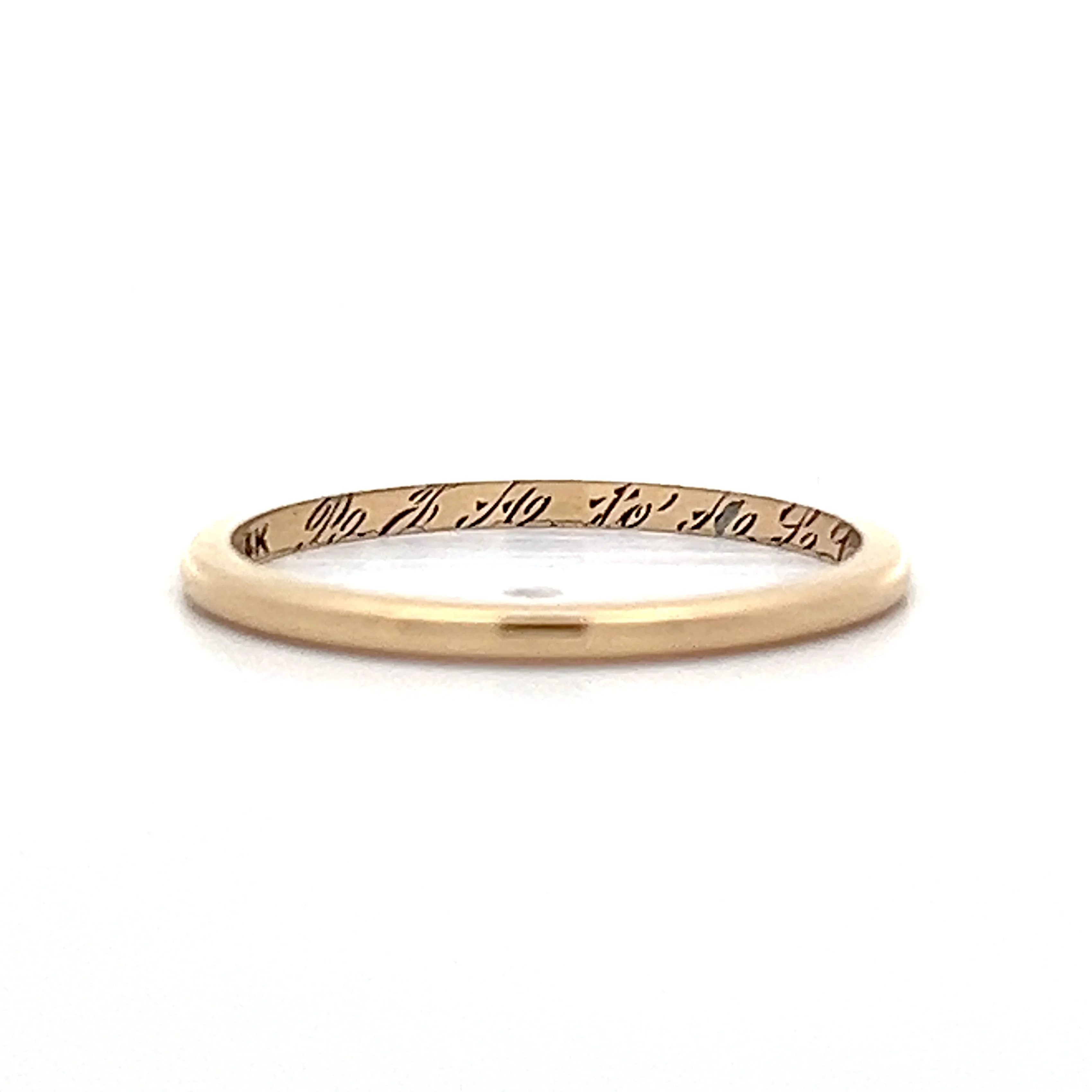 1.35mm Vintage Wedding Band in 14k Yellow Gold - Image 2