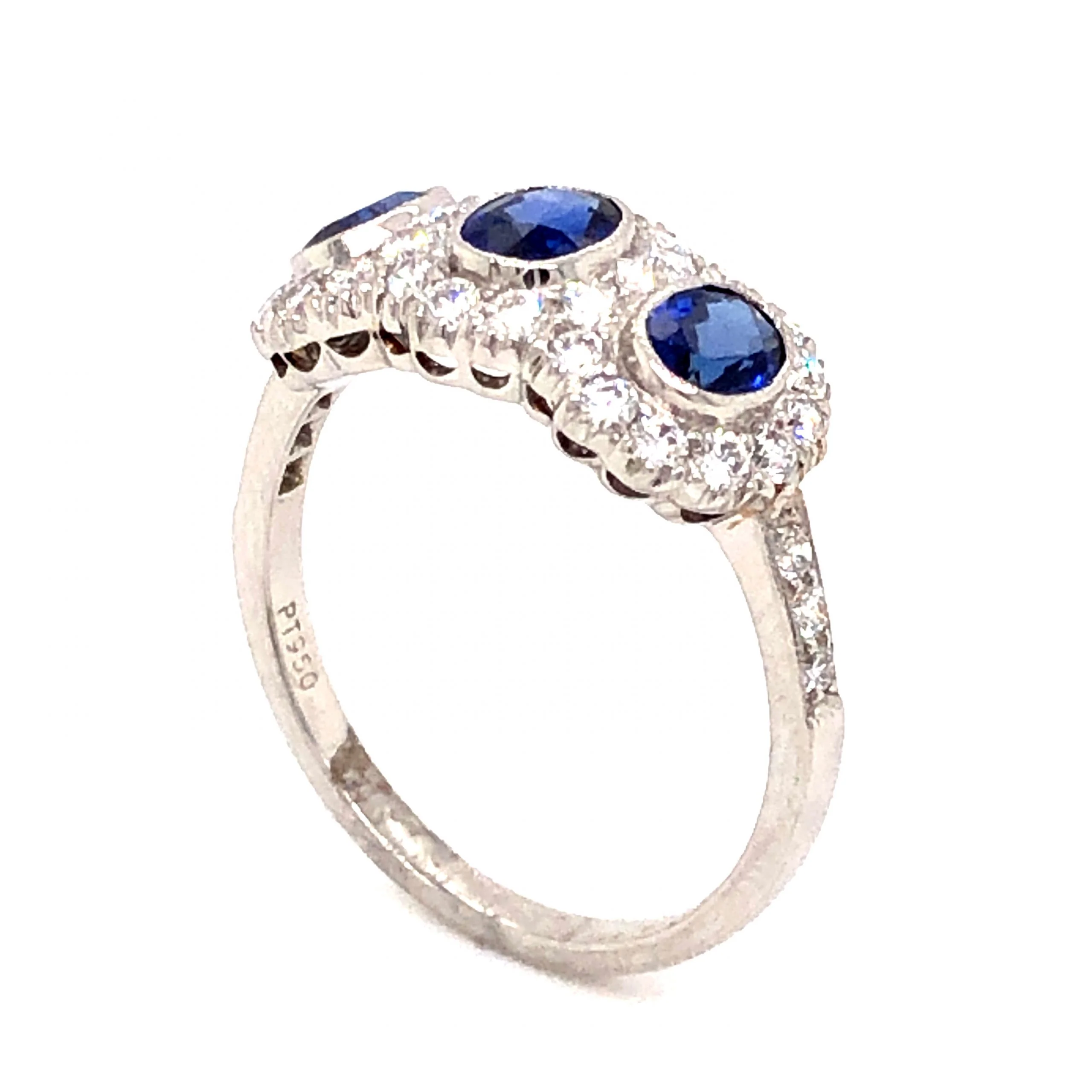 1.46 Oval Cut Sapphire & Diamond Ring in Platinum - Image 4