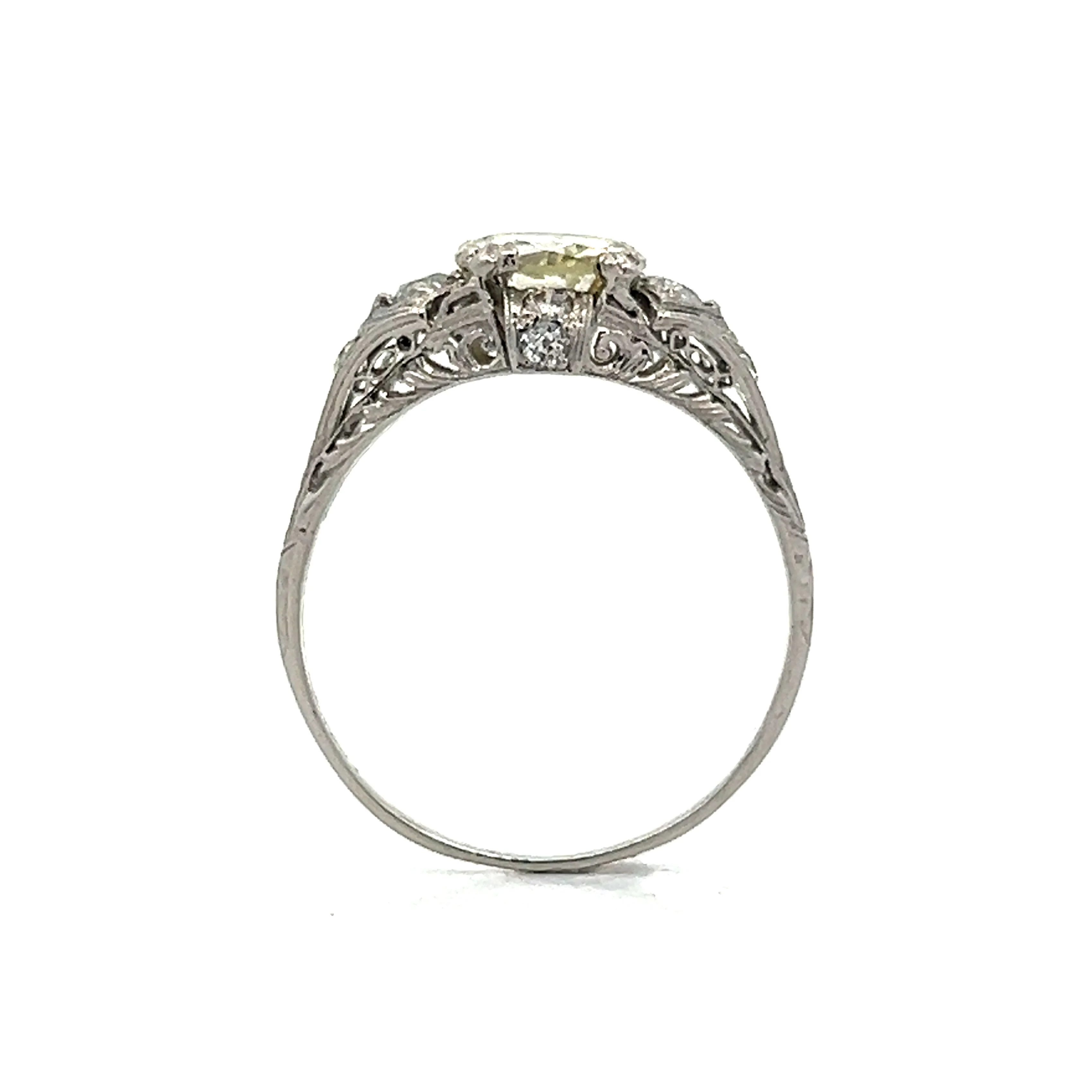 1.52 Vintage Art Deco Engagement Ring in Platinum - Image 4