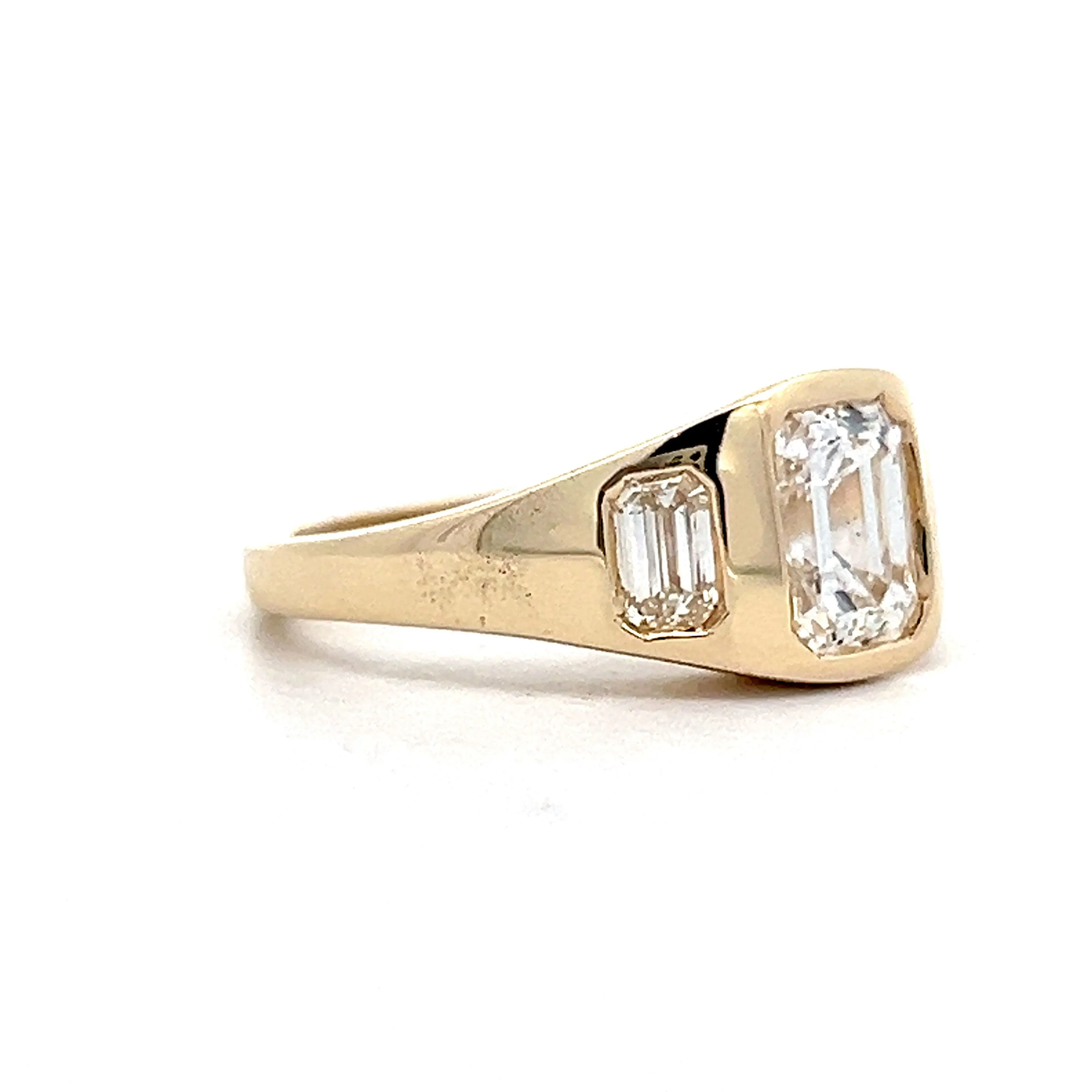 1.55 Emerald Cut Diamond Engagement Ring in Yellow Gold - Image 3
