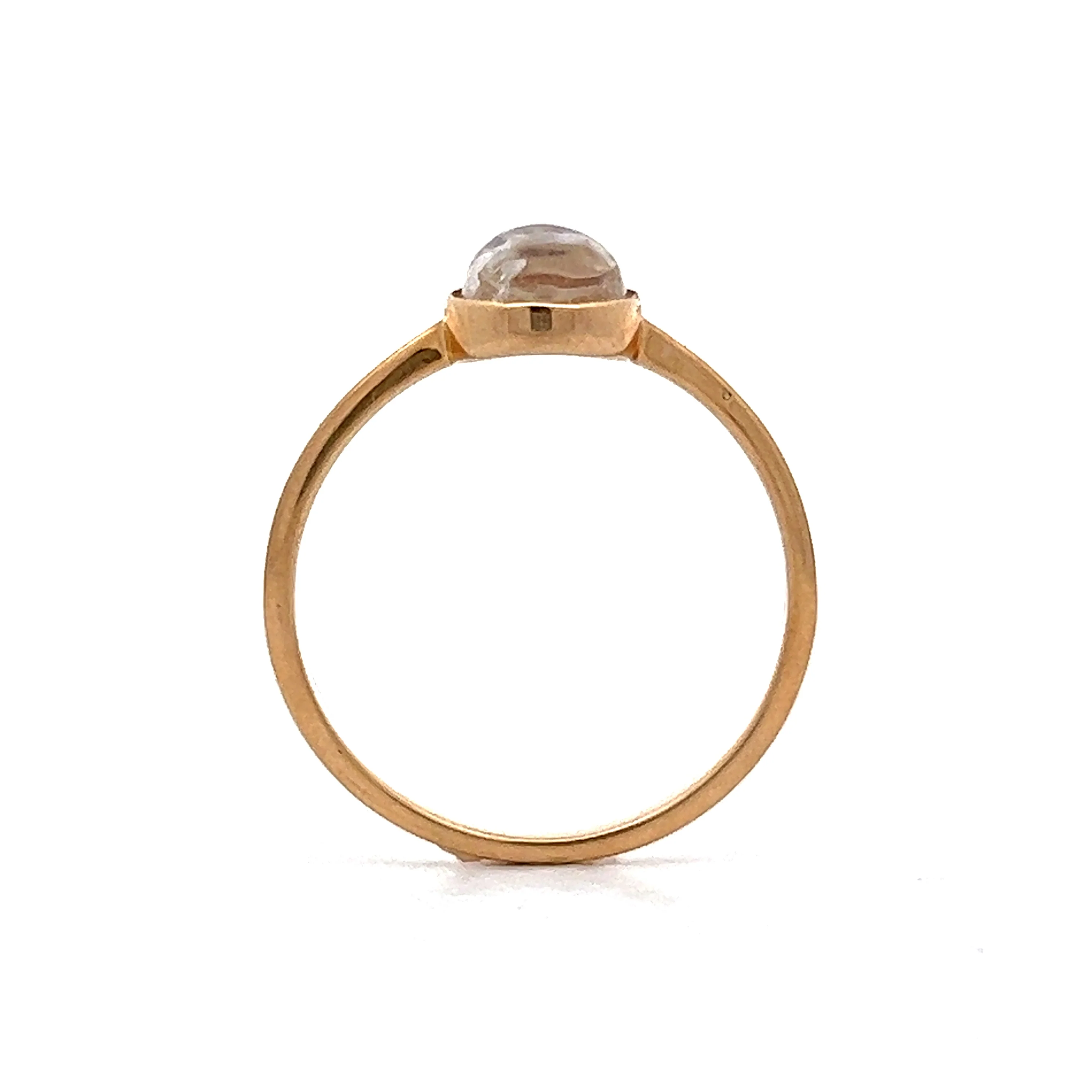 1.55 Moonstone Cabochon Ring Yellow Gold - Image 4