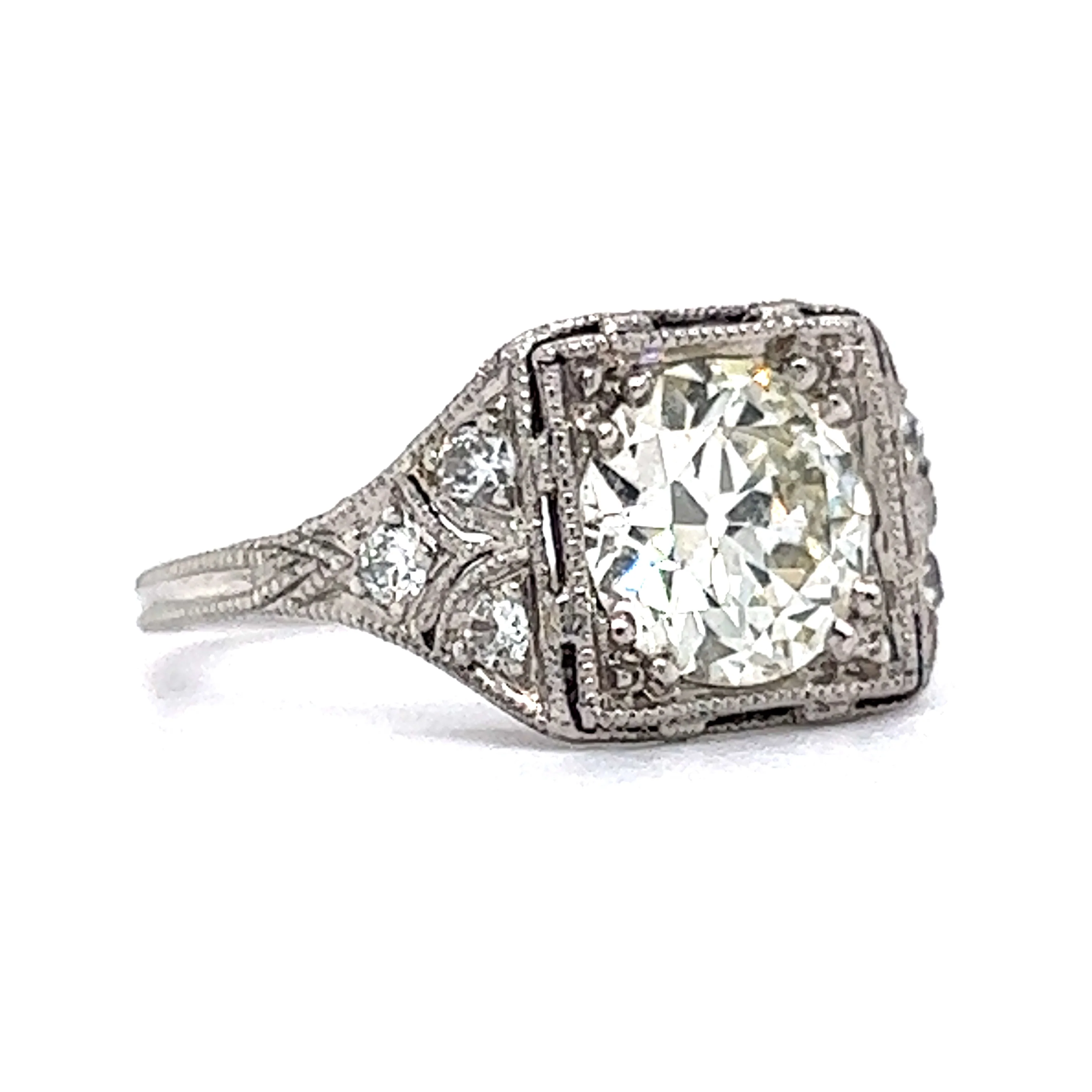 1.57 Antique Art Deco Diamond Engagement Ring in Platinum - Image 3