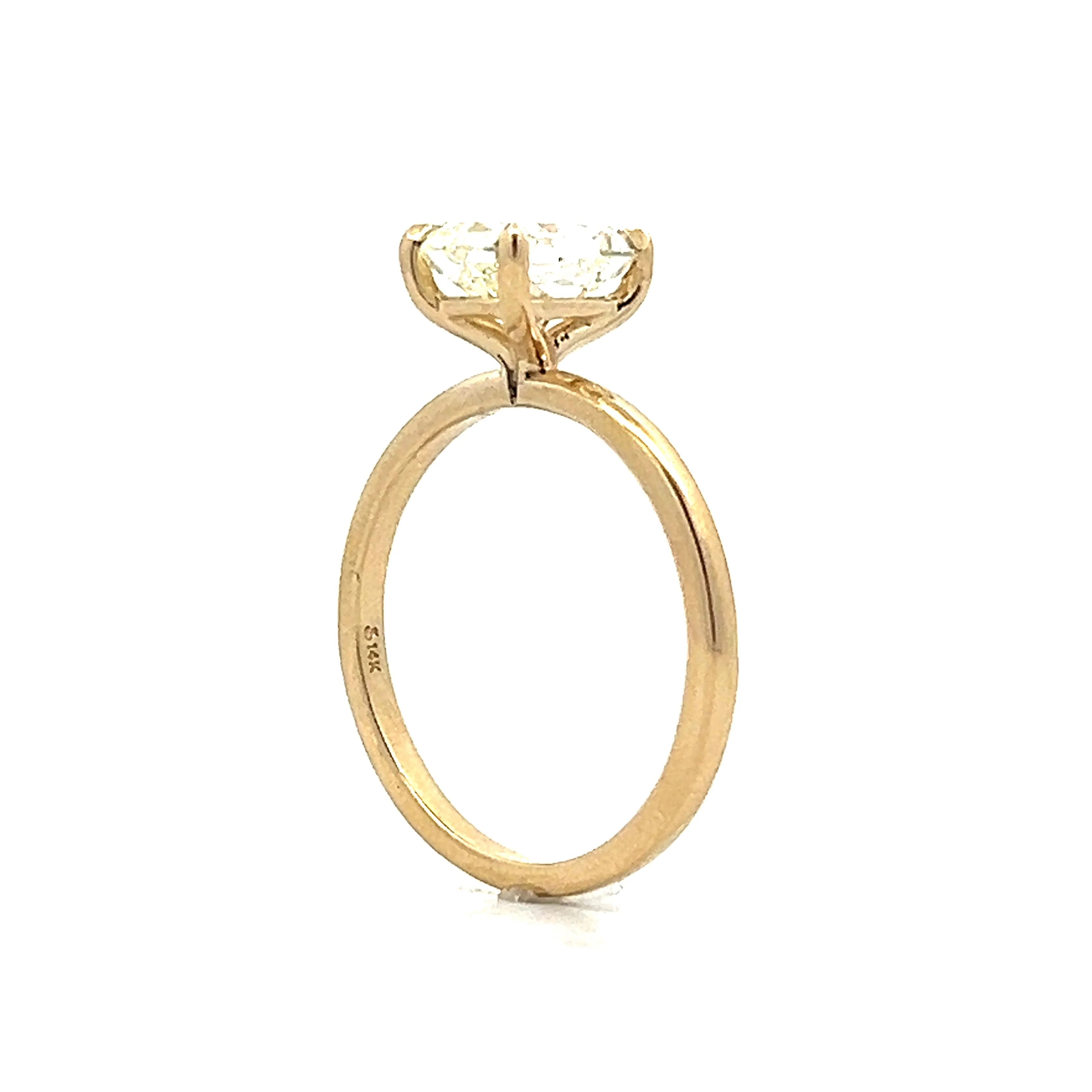 1.59 Radiant Diamond Engagement Ring in 14k Yellow Gold - Image 5