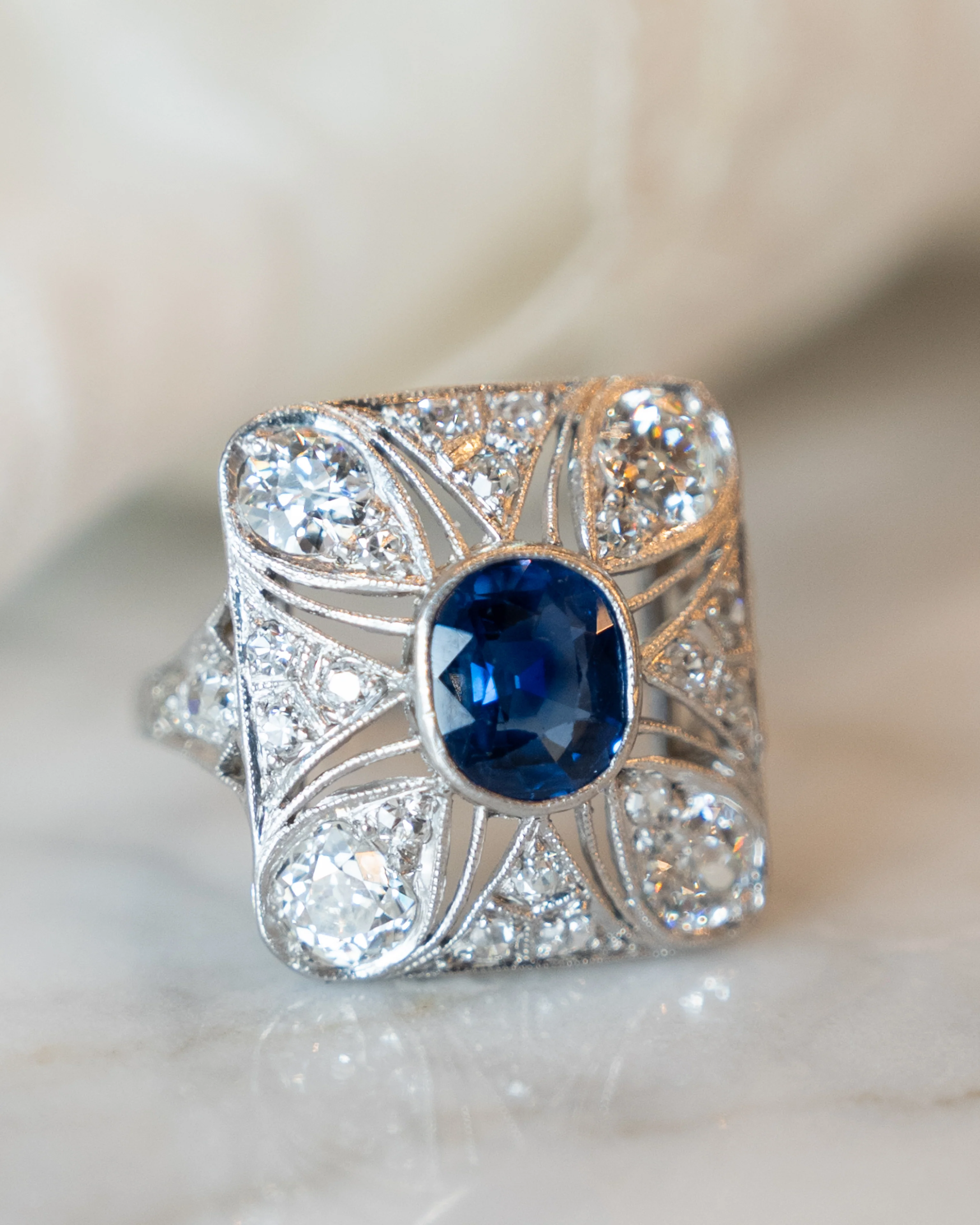1.67 Vintage Deco Sapphire & Diamond Cocktail Ring in Platinum - Image 7