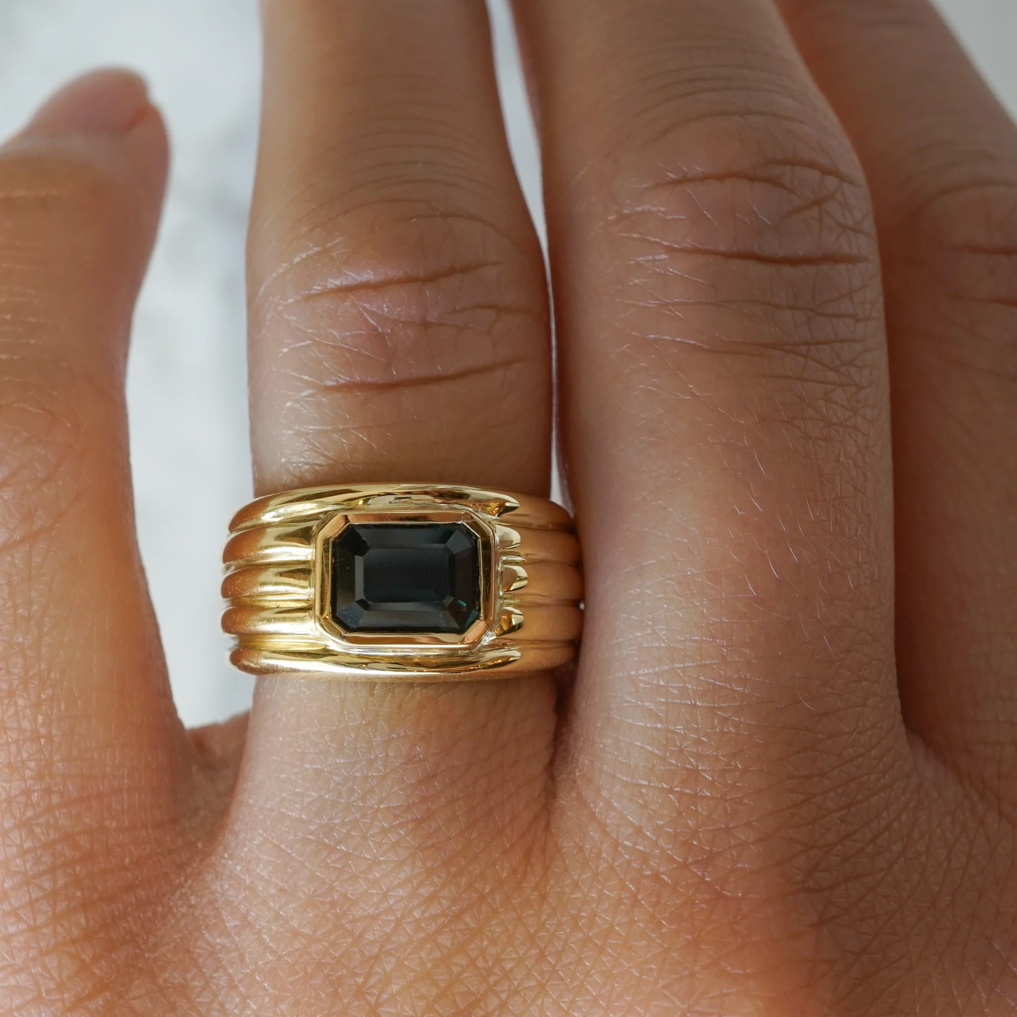 1.7 Emerald Cut Tourmaline Cocktail Ring in 18k Yellow Gold - Image 6