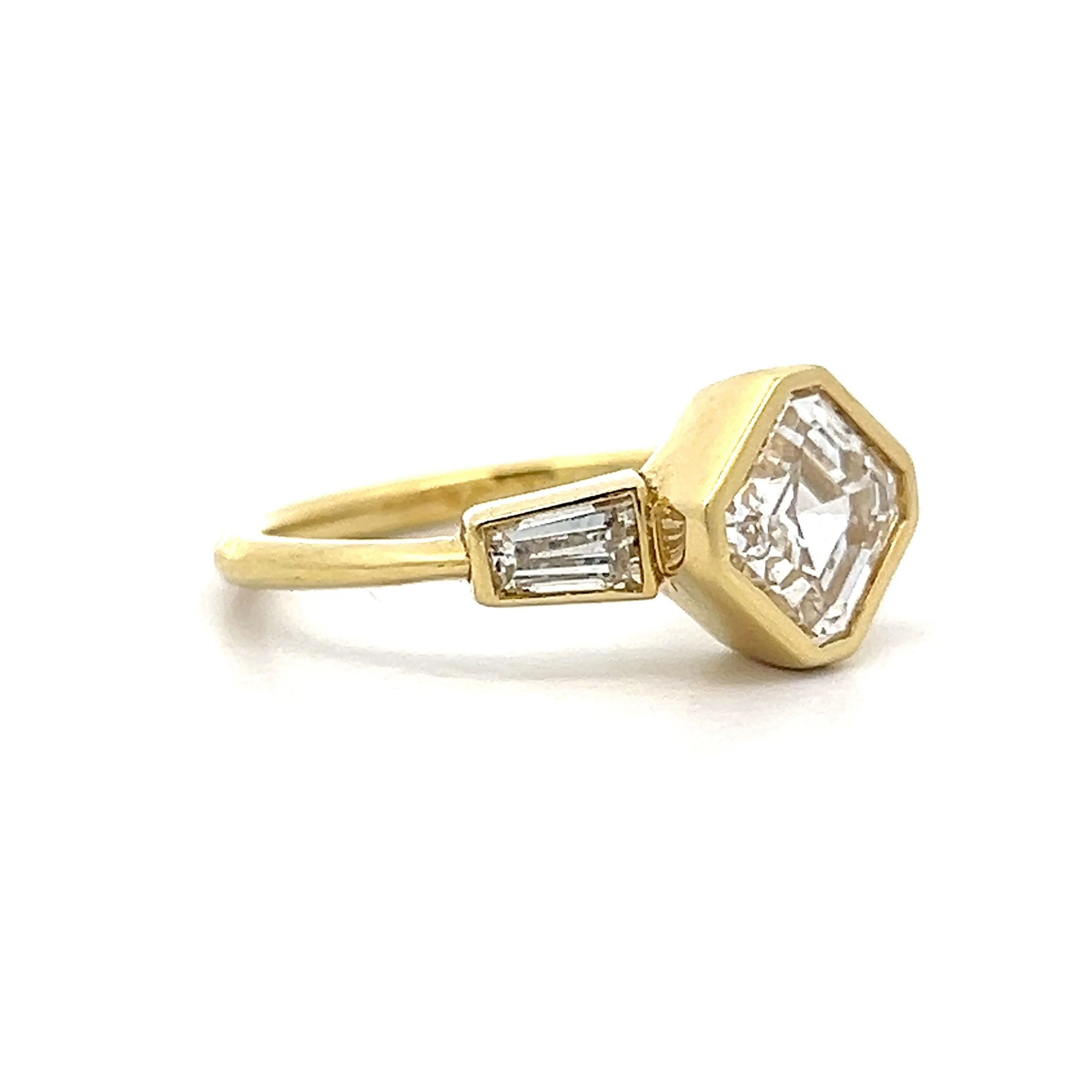 1.71 Asscher Bezel Engagement Ring in 18k Yellow Gold - Image 3