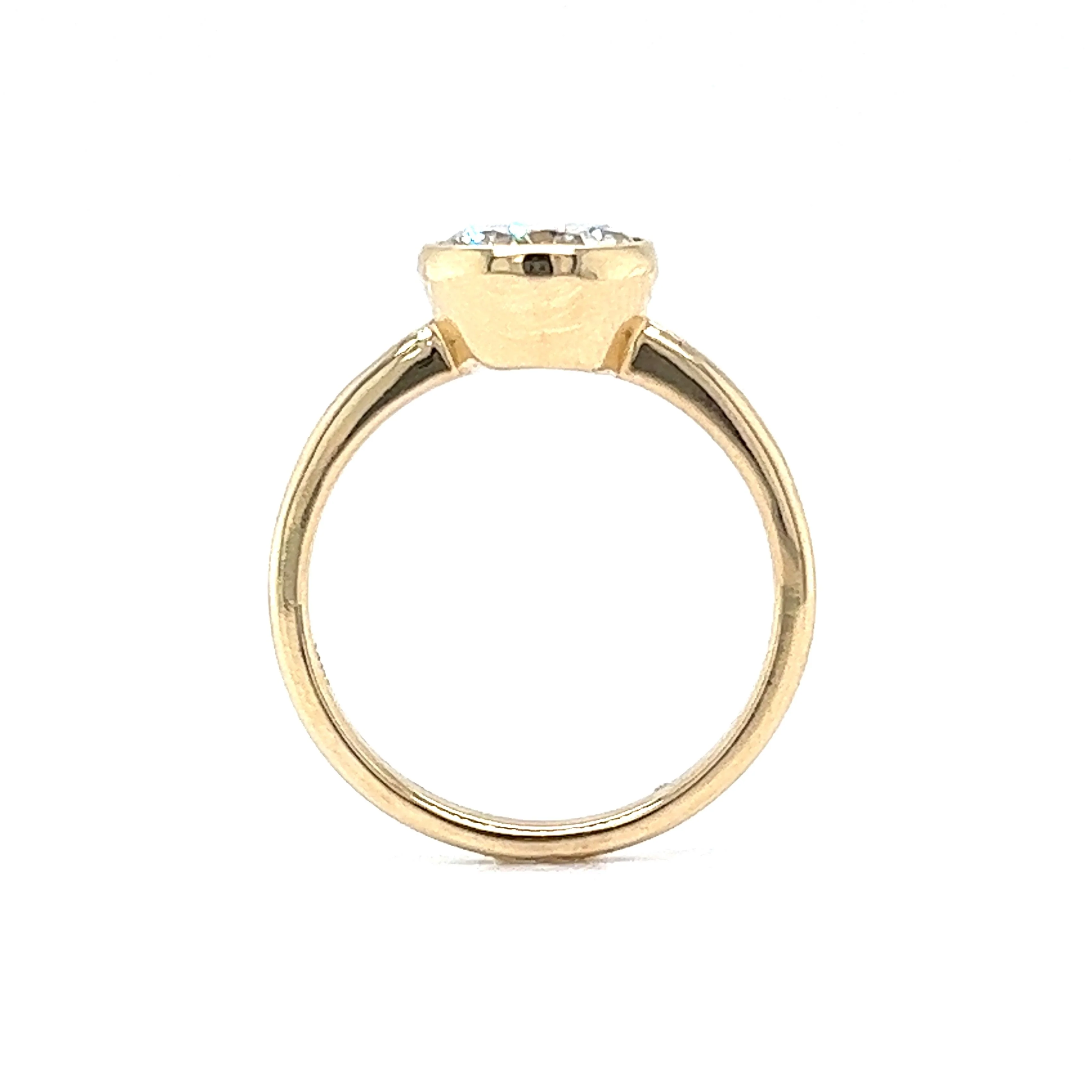 1.71 Round Brilliant Diamond Engagement Ring in 14k Yellow Gold - Image 4