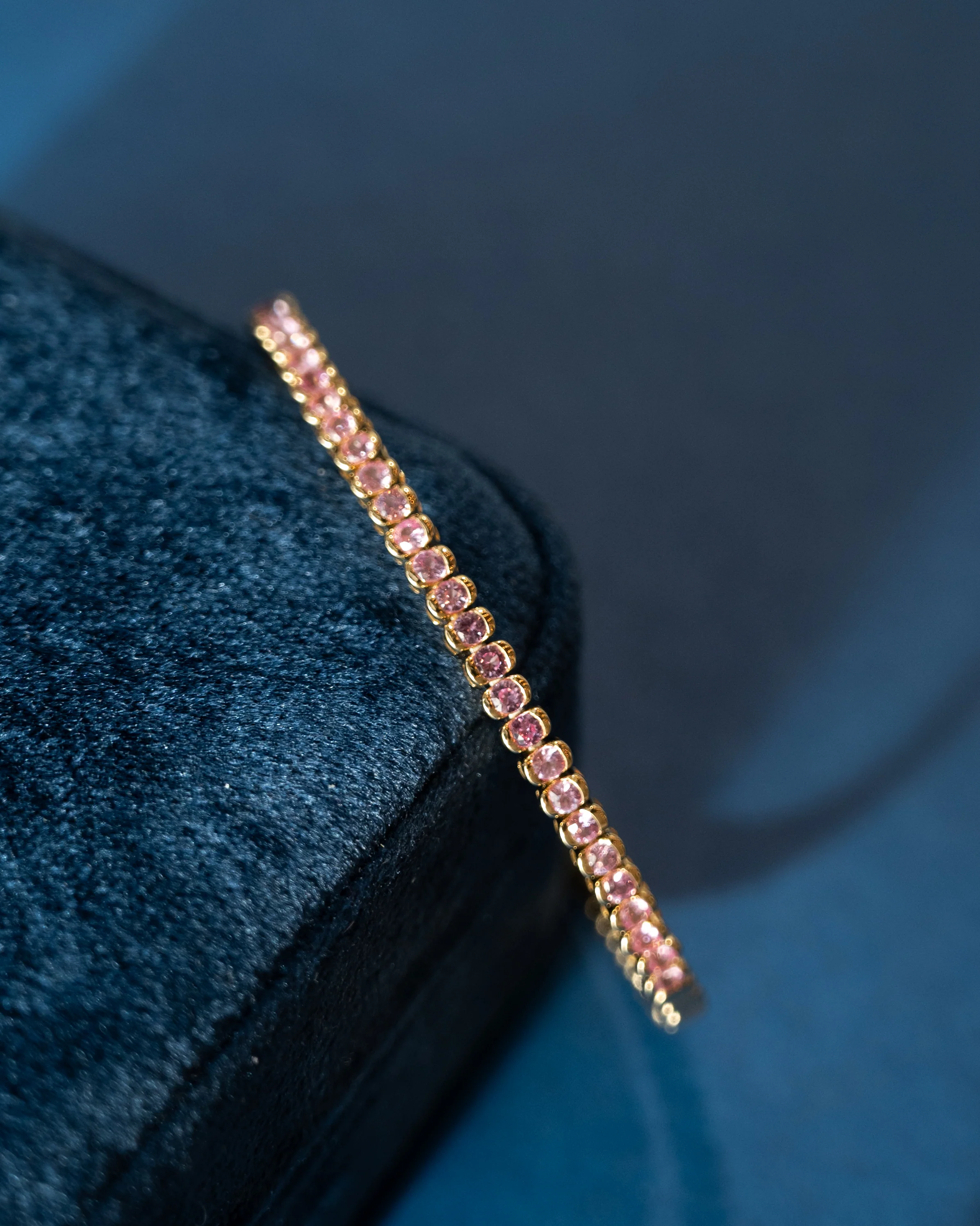1.79 Bony Levy Pink Sapphire Bangle Bracelet 18k - Image 5