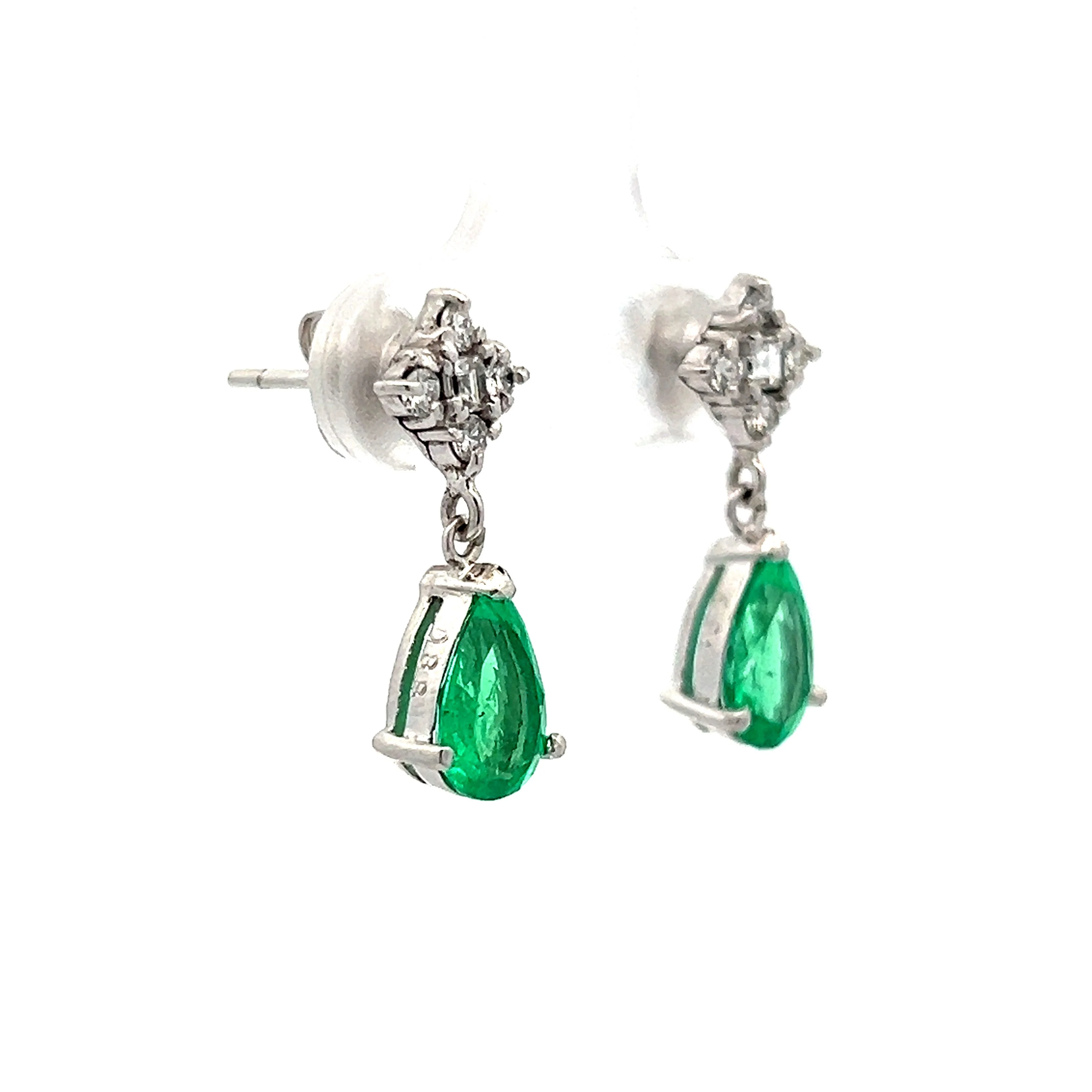 1.79 Pear Cut Emerald & Diamond Drop Earrings in White Gold - Image 3