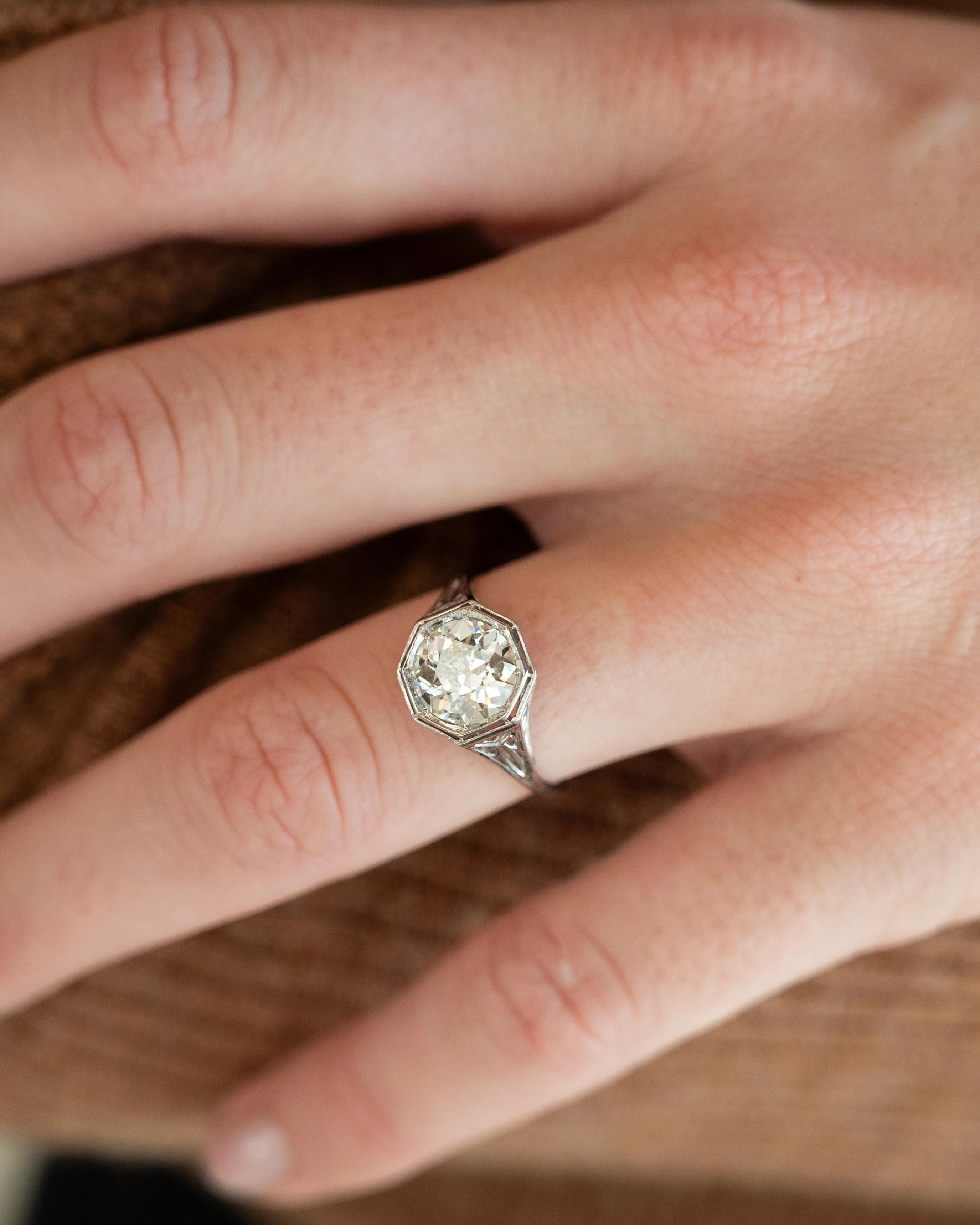 1.84 Vintage Art Deco Diamond Engagement Ring 18k - Image 6